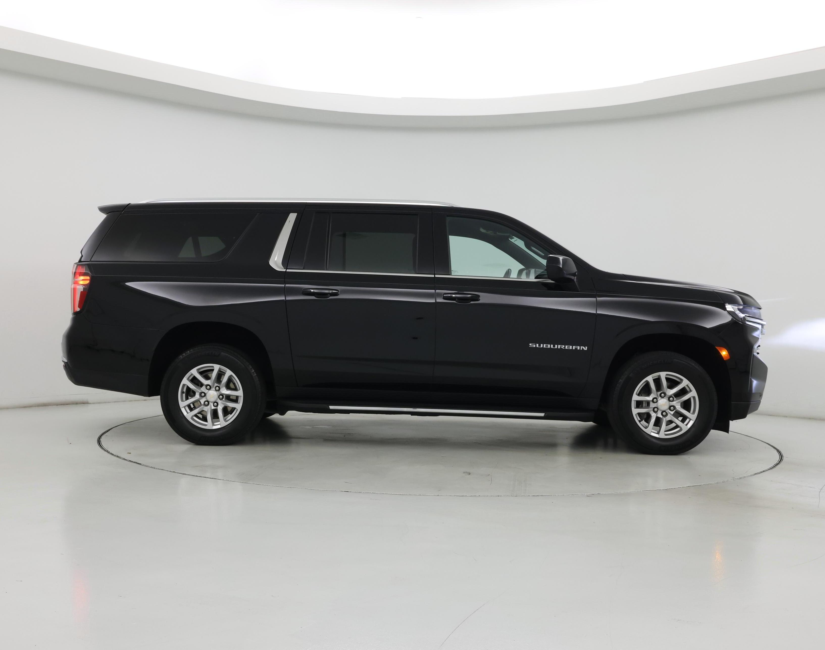 Thumbnail: 2023 Chevrolet Suburban - 7