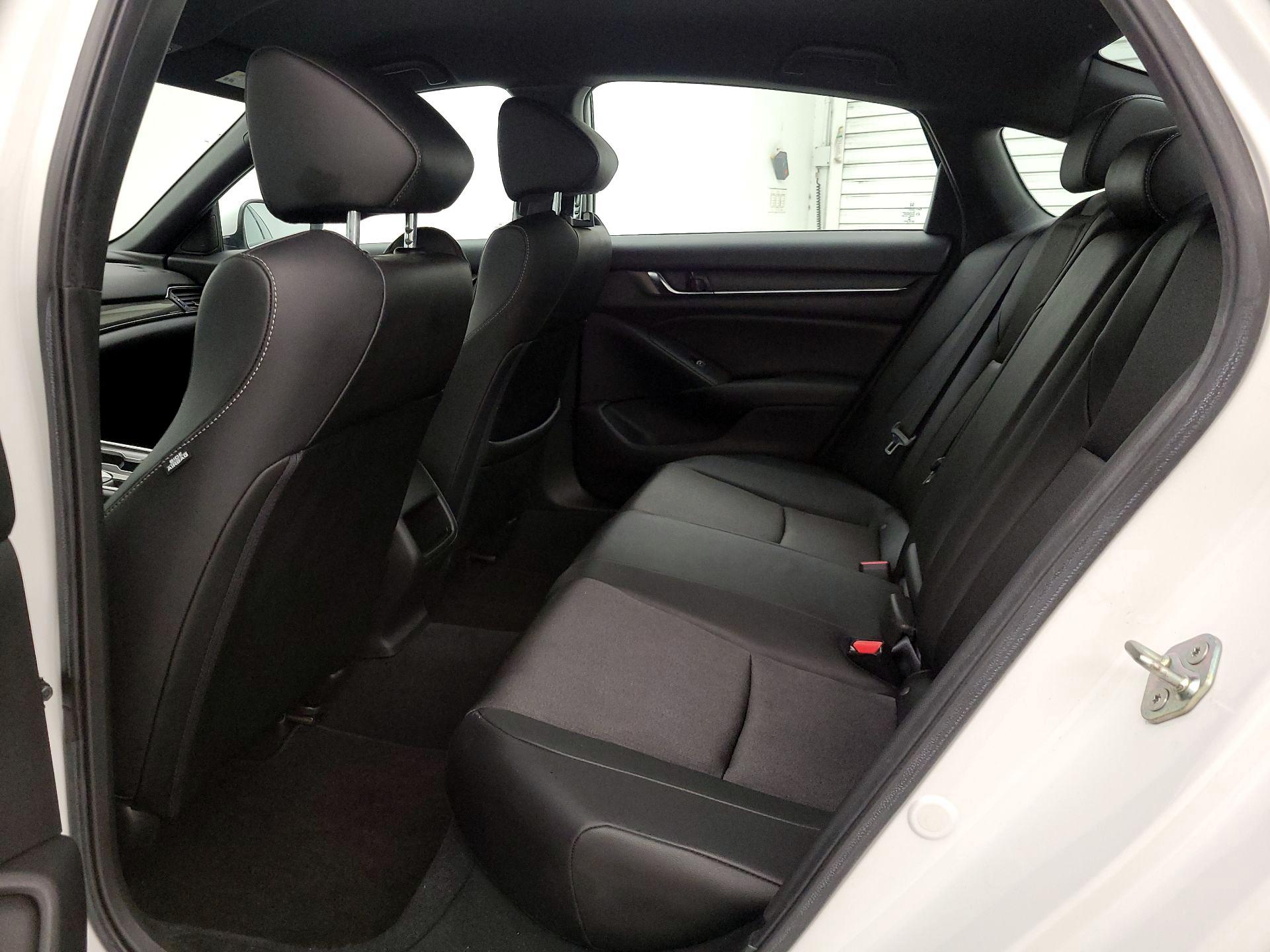 Thumbnail: 2019 Honda Accord - 18