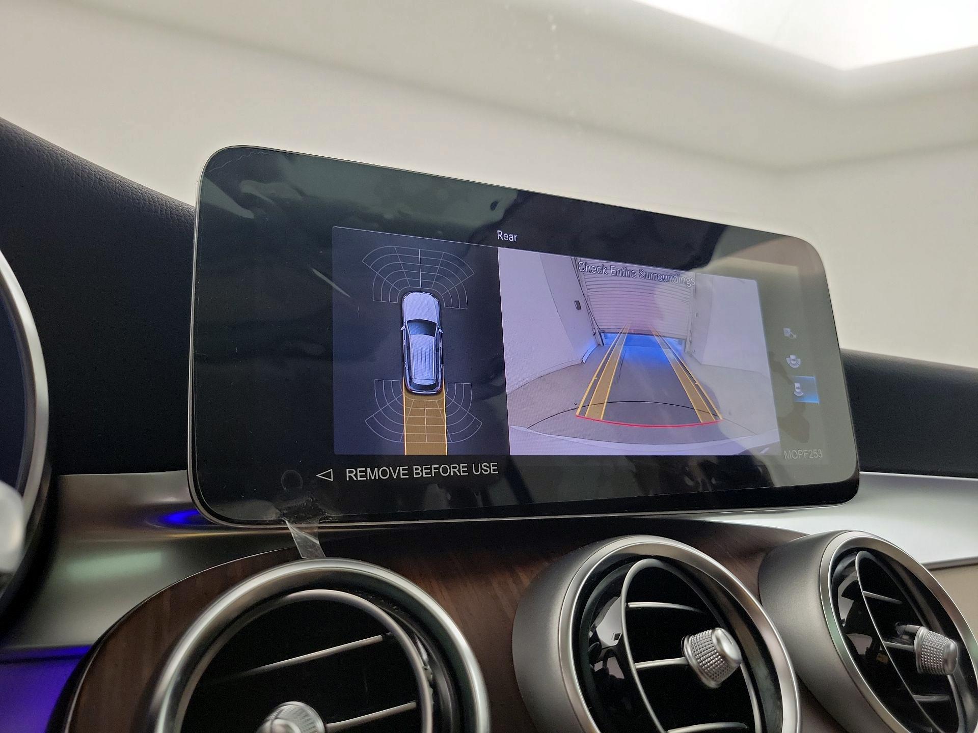 Thumbnail: 2022 Mercedes-Benz GLC - 14
