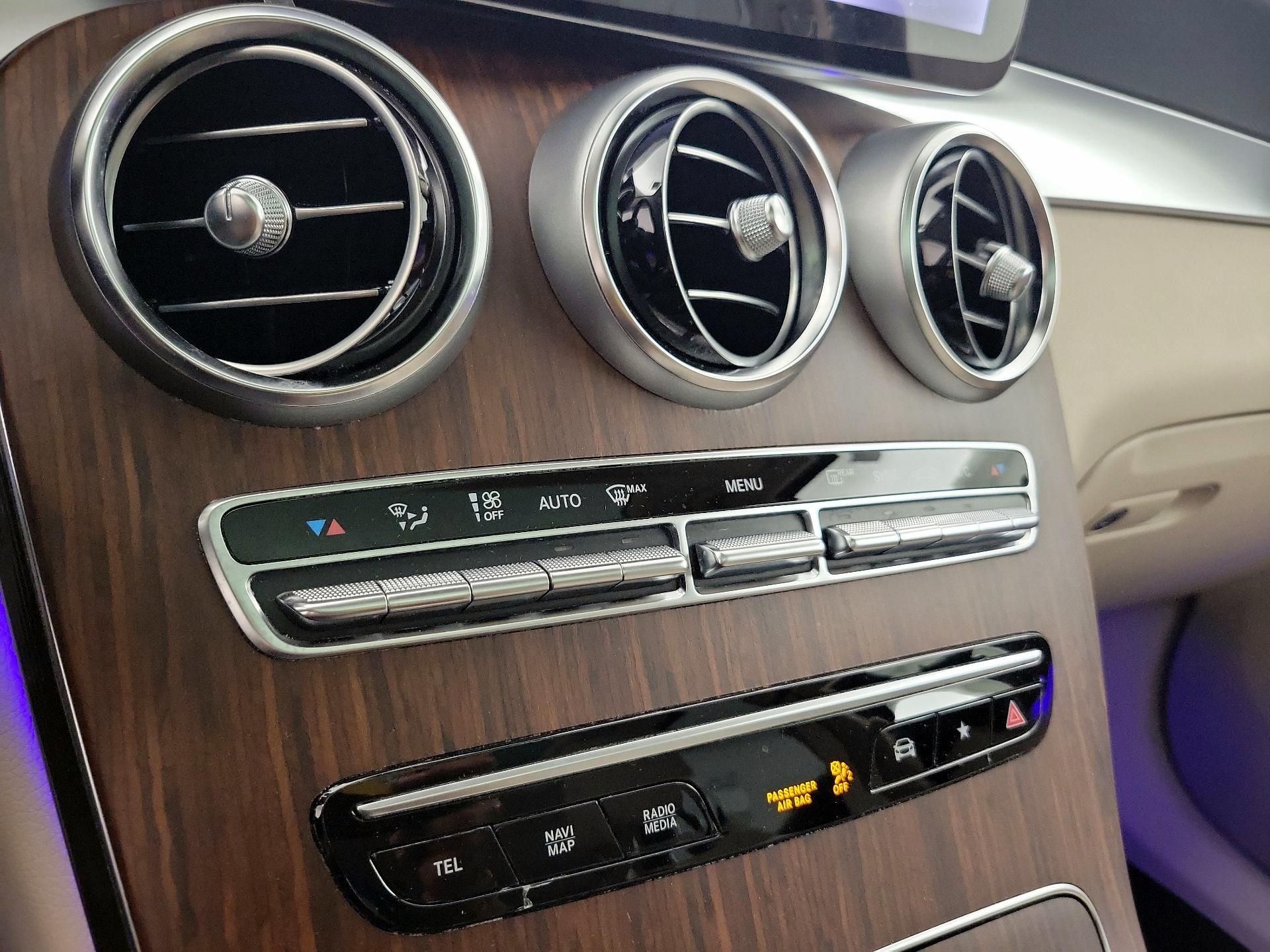 Thumbnail: 2022 Mercedes-Benz GLC - 16