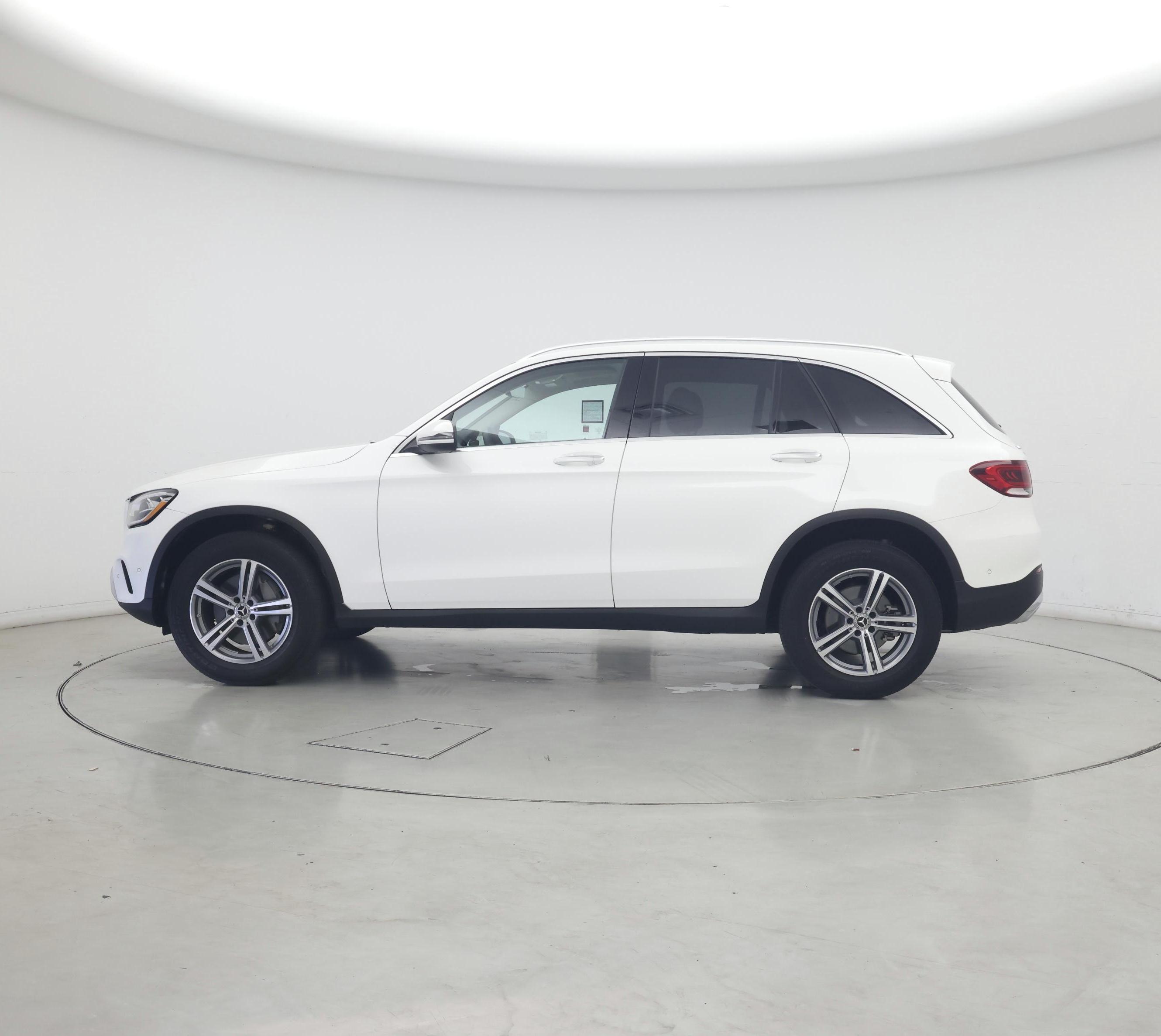 Thumbnail: 2022 Mercedes-Benz GLC - 3