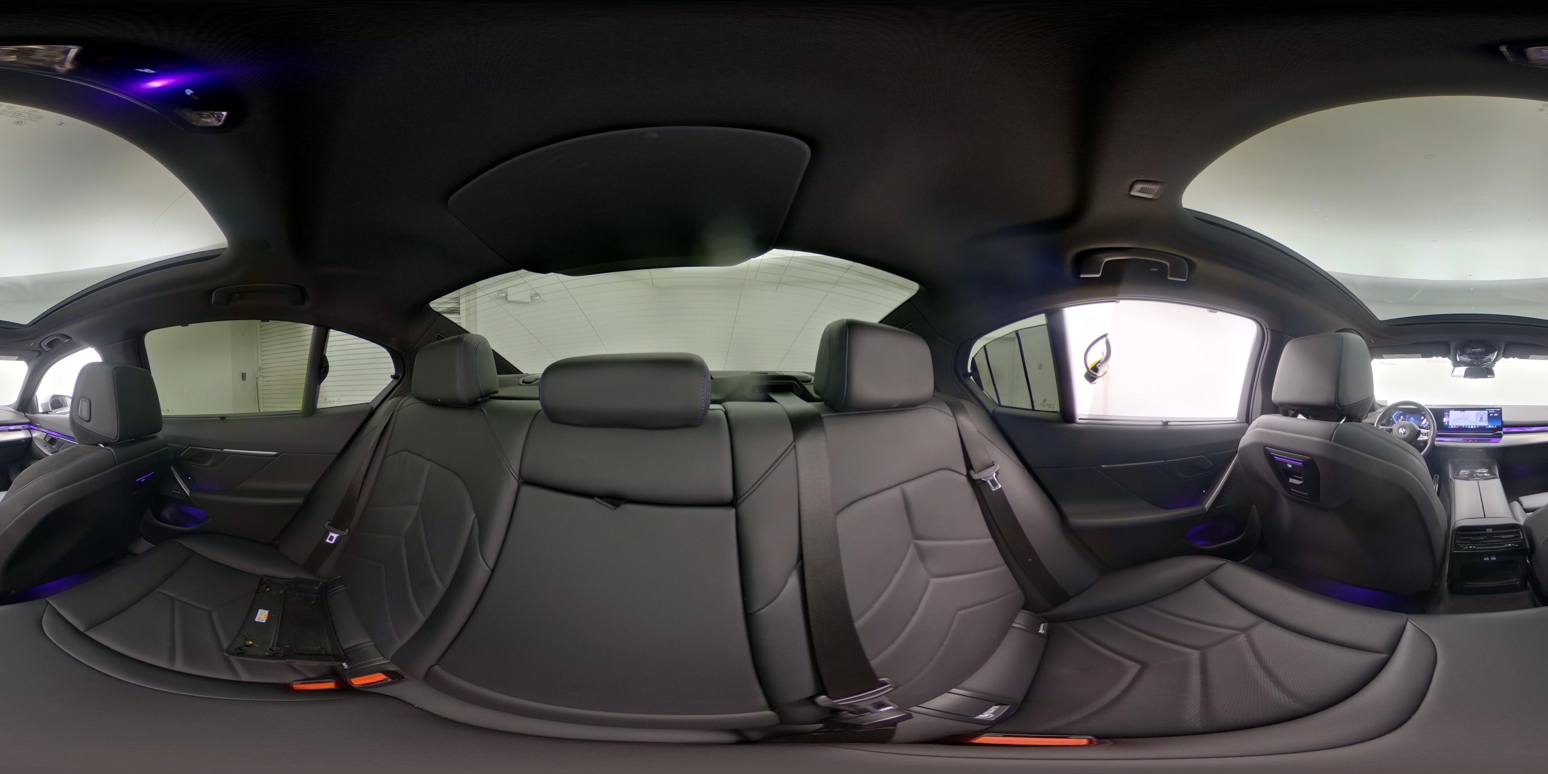 2024 BMW 5 Series 540i - Photo 25