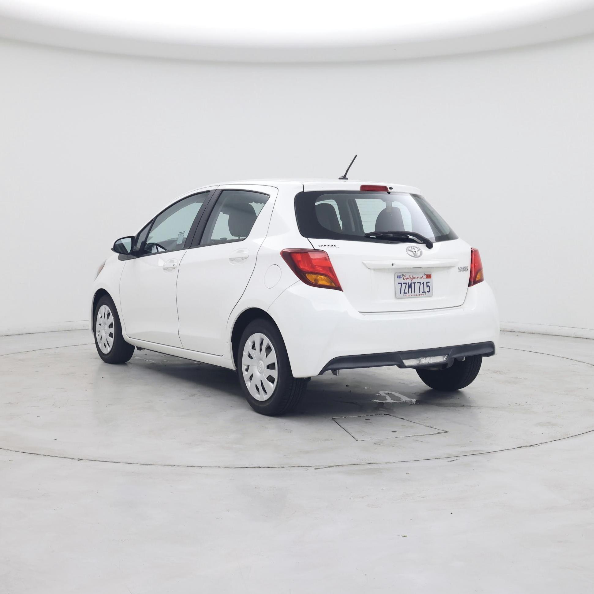 Thumbnail: 2017 Toyota Yaris - 2