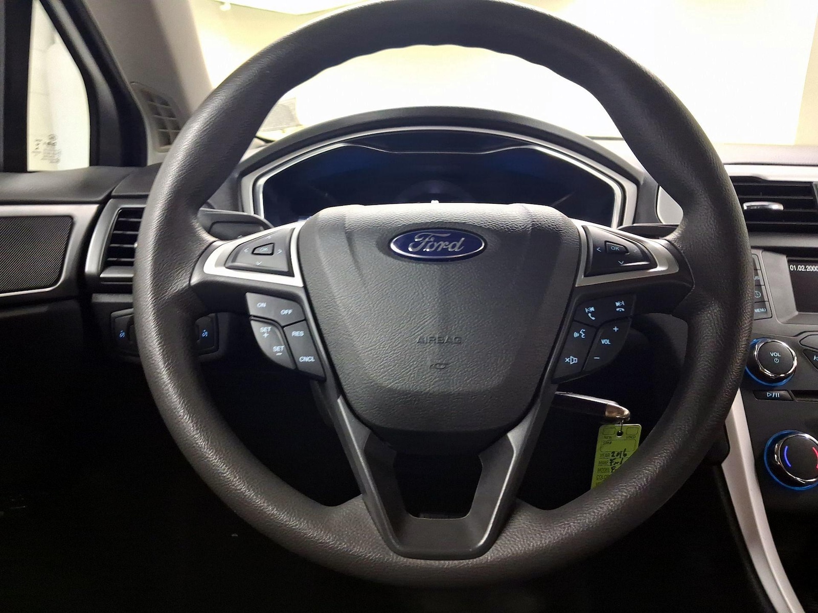 2016 Ford Fusion Hybrid SE - Photo 11