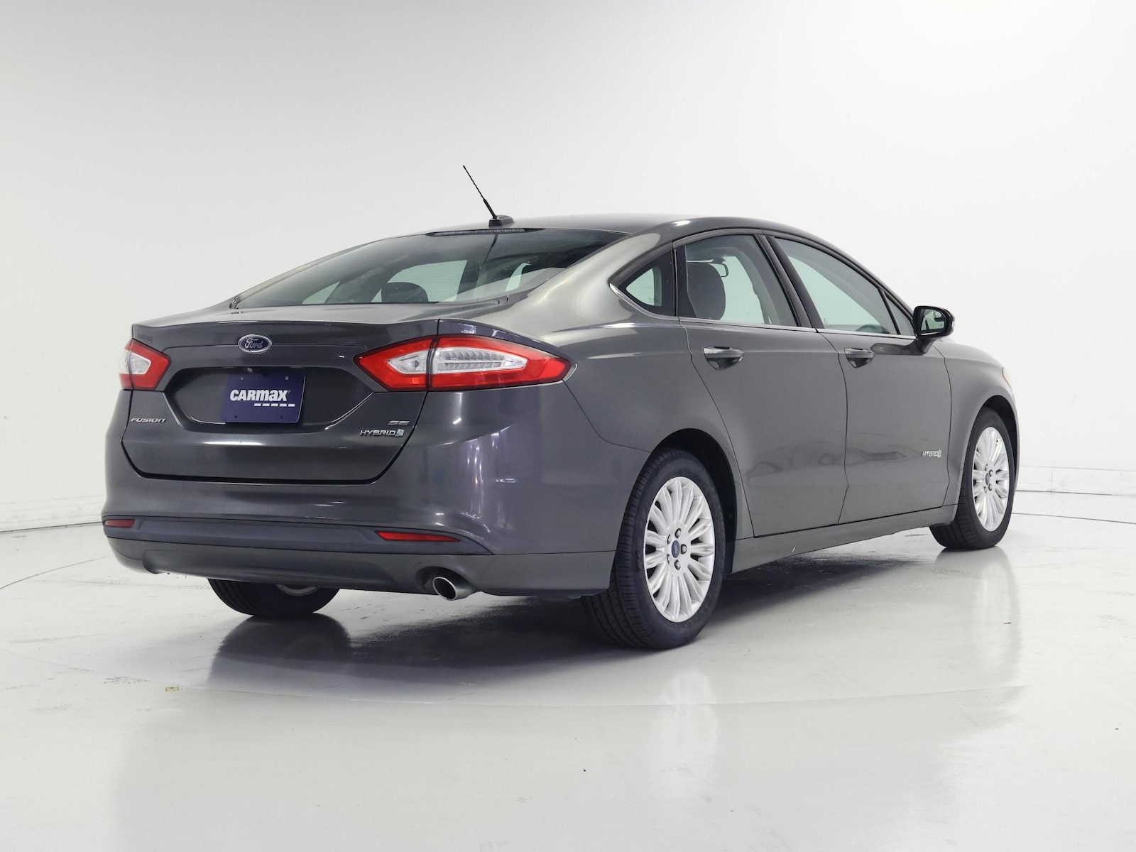 2016 Ford Fusion Hybrid SE - Photo 9
