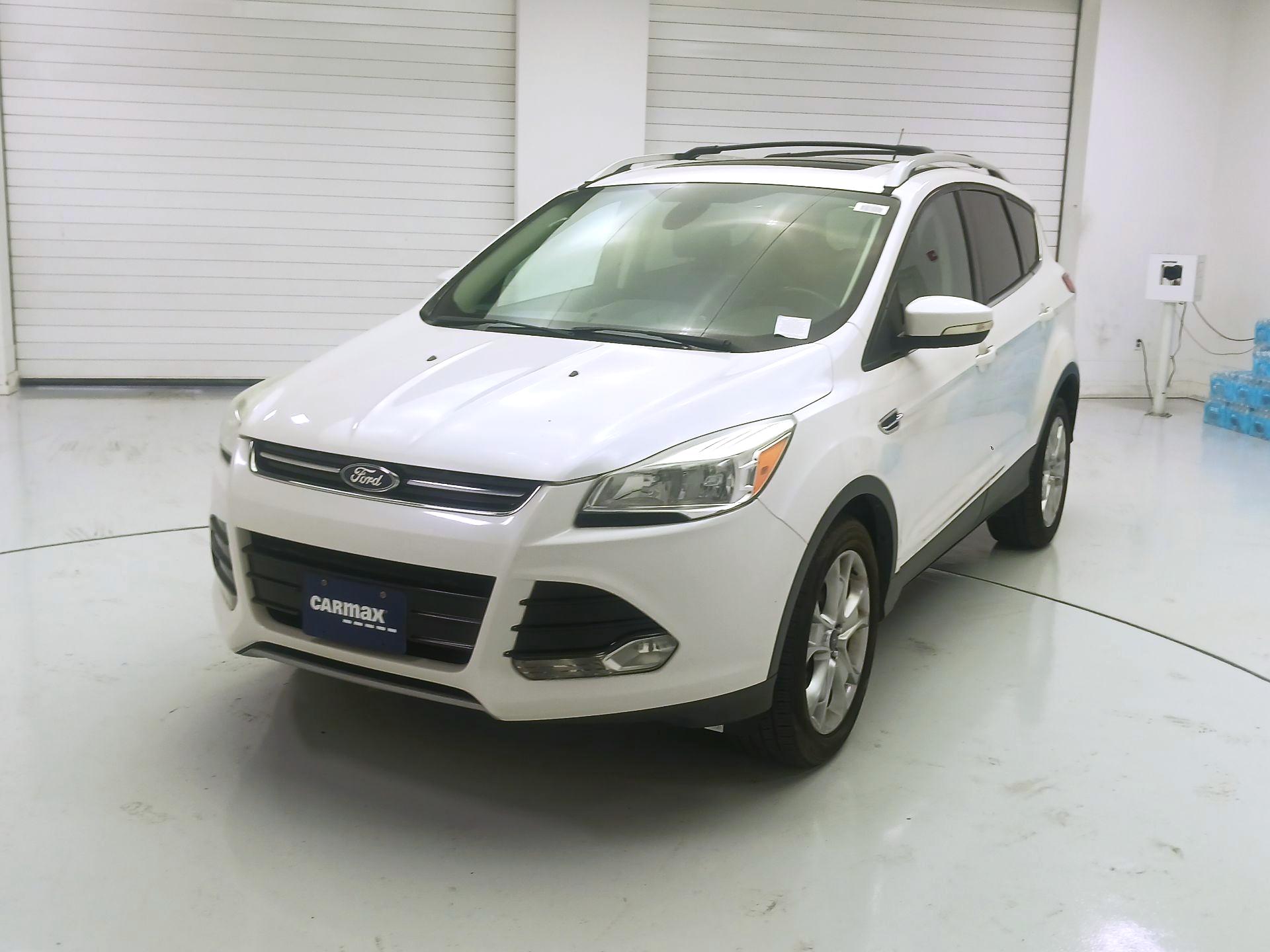 Thumbnail: 2015 Ford Escape - 3