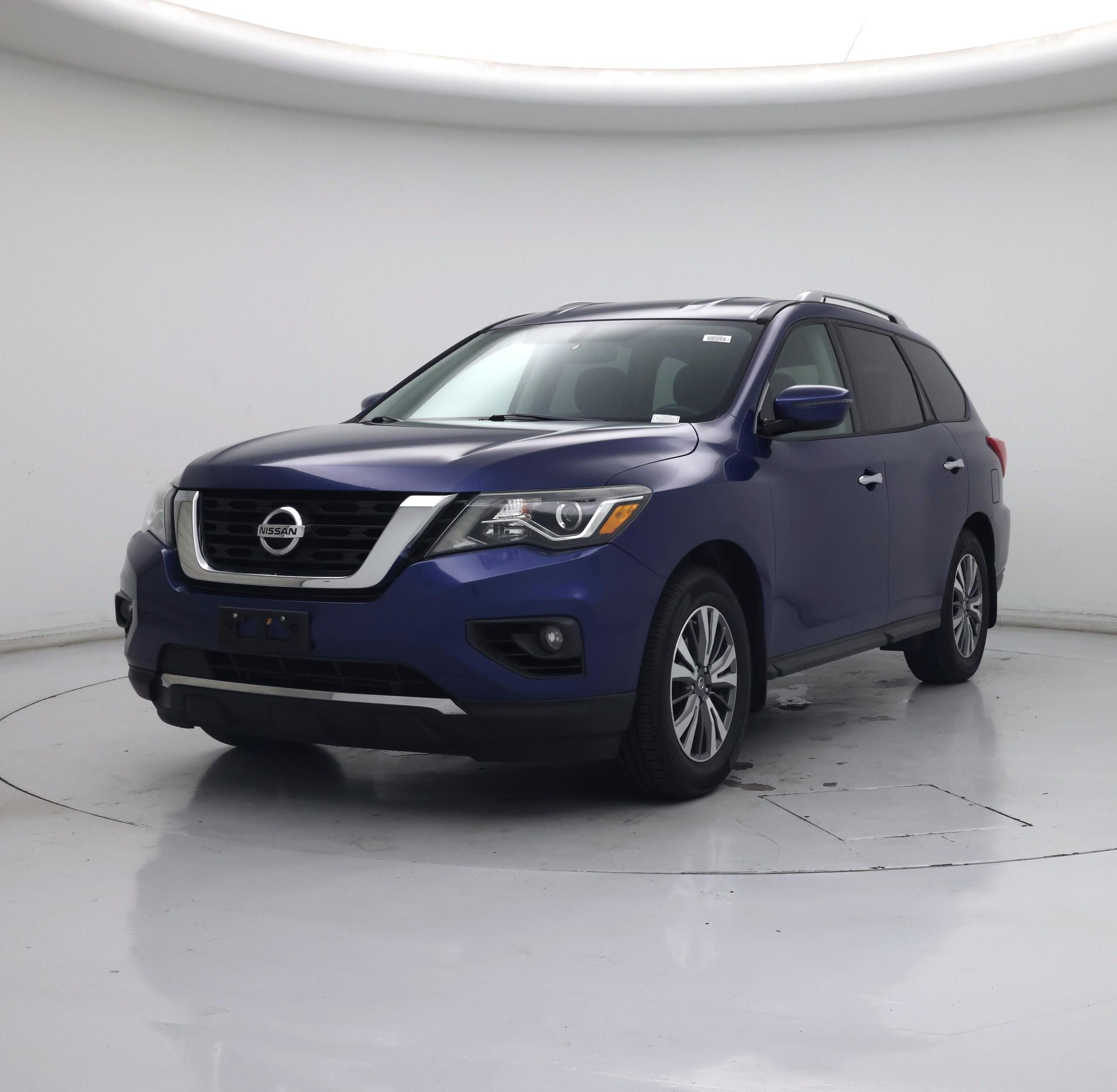 Thumbnail: 2017 Nissan Pathfinder - 4