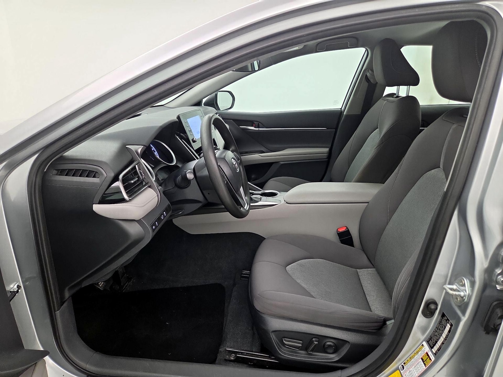 Power Seat(s) & Side Airbags