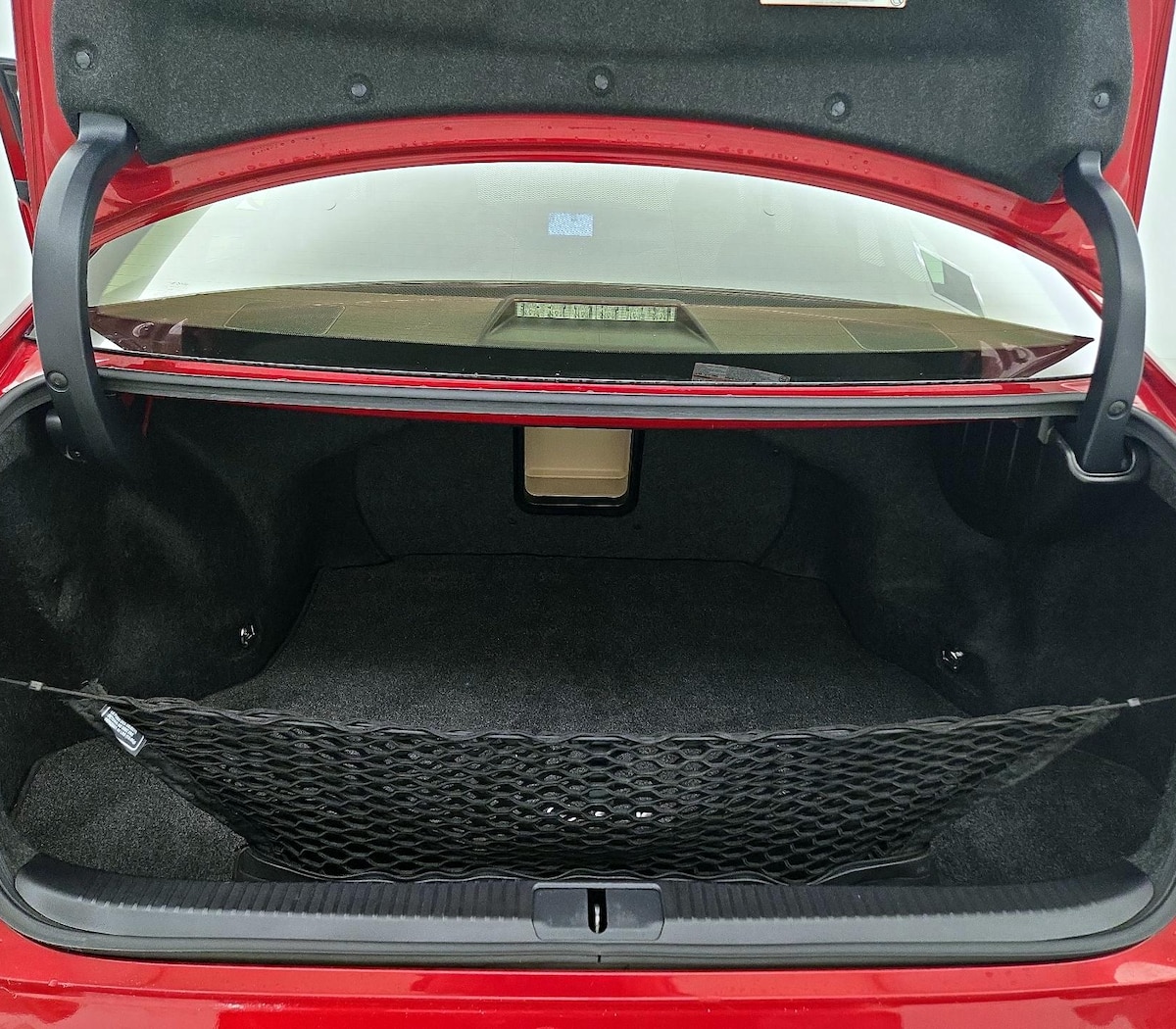 Trunk/Cargo (Seats Up)