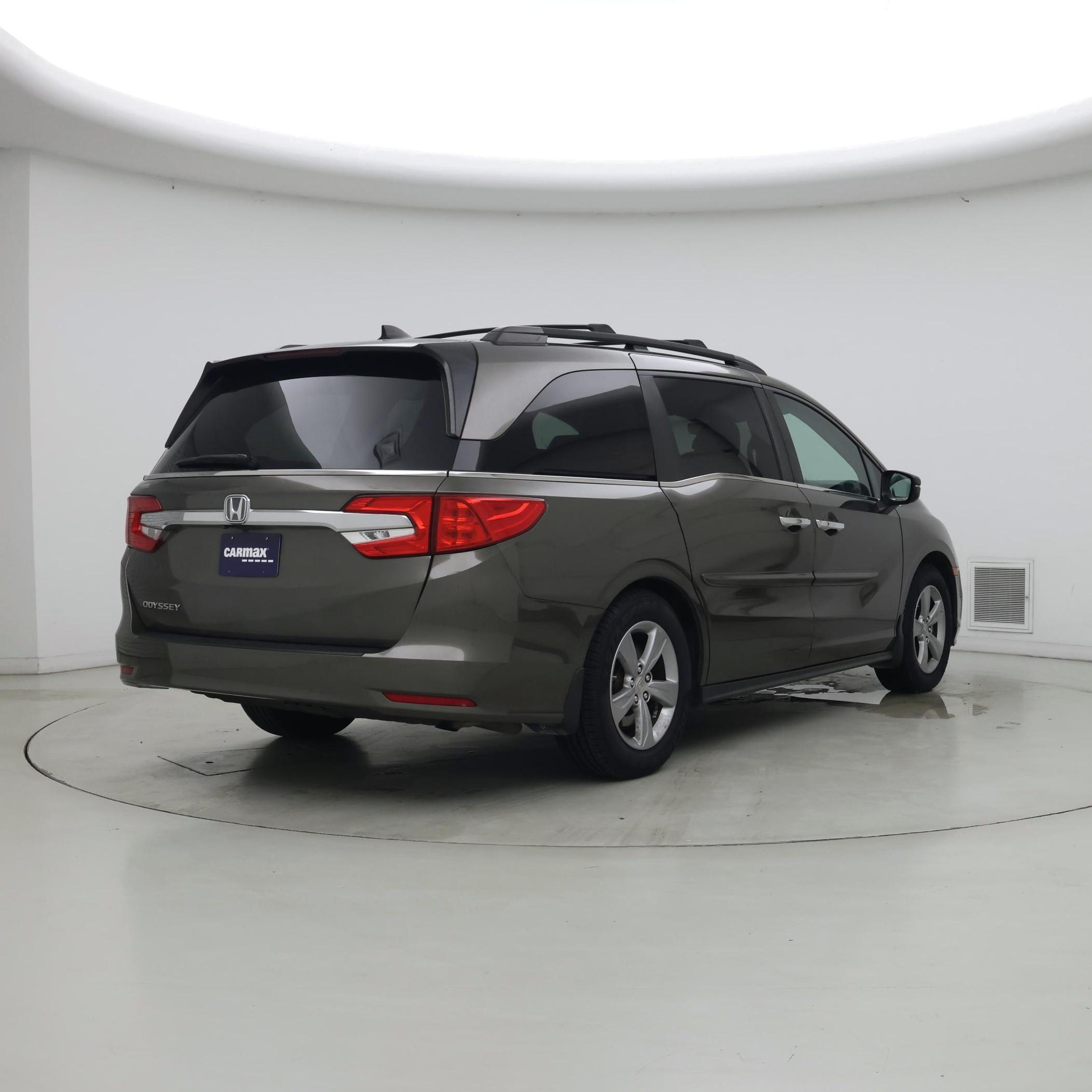 Thumbnail: 2018 Honda Odyssey - 8
