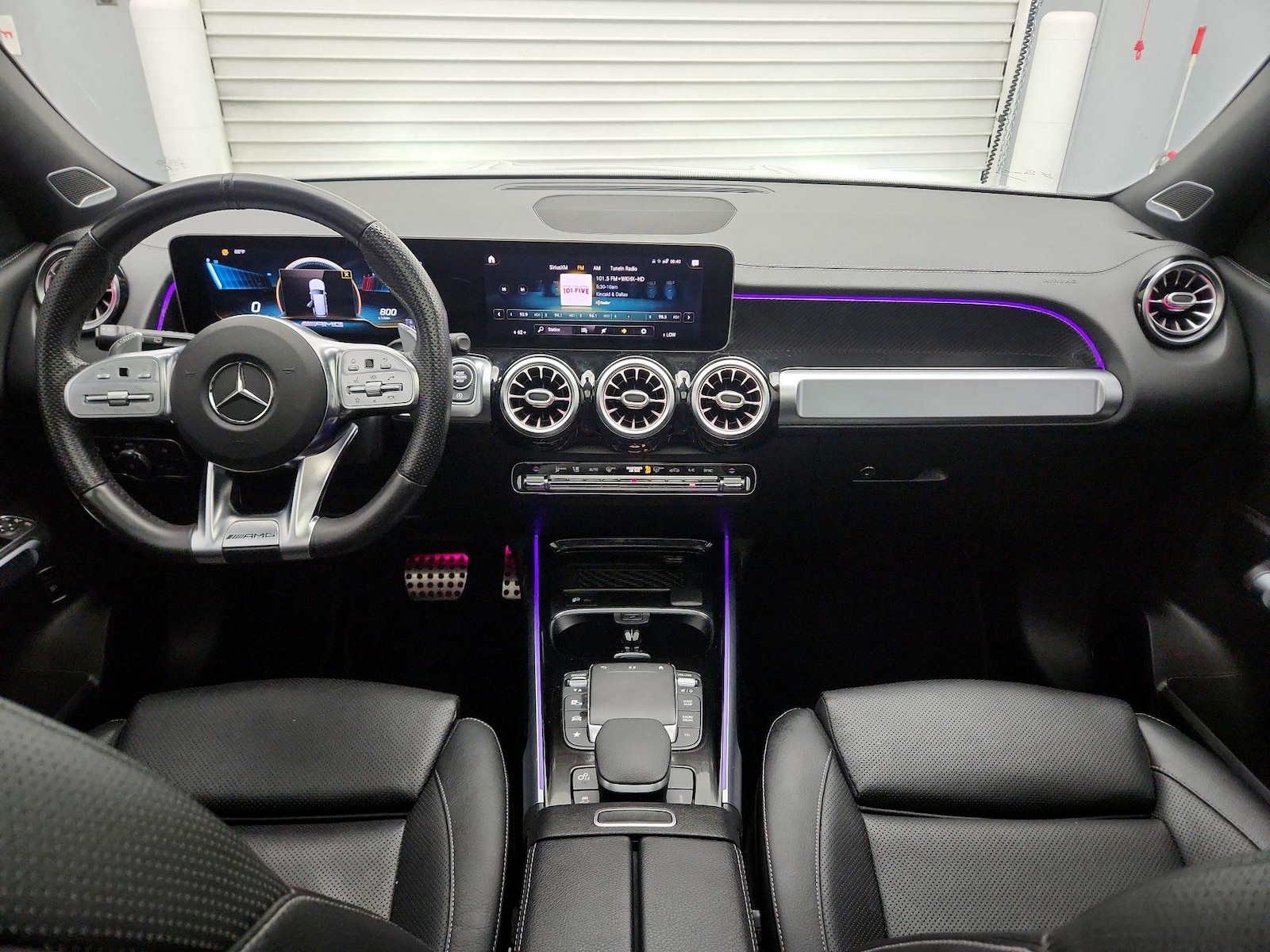 2021 Mercedes-Benz GLB AMG GLB35 - Photo 10
