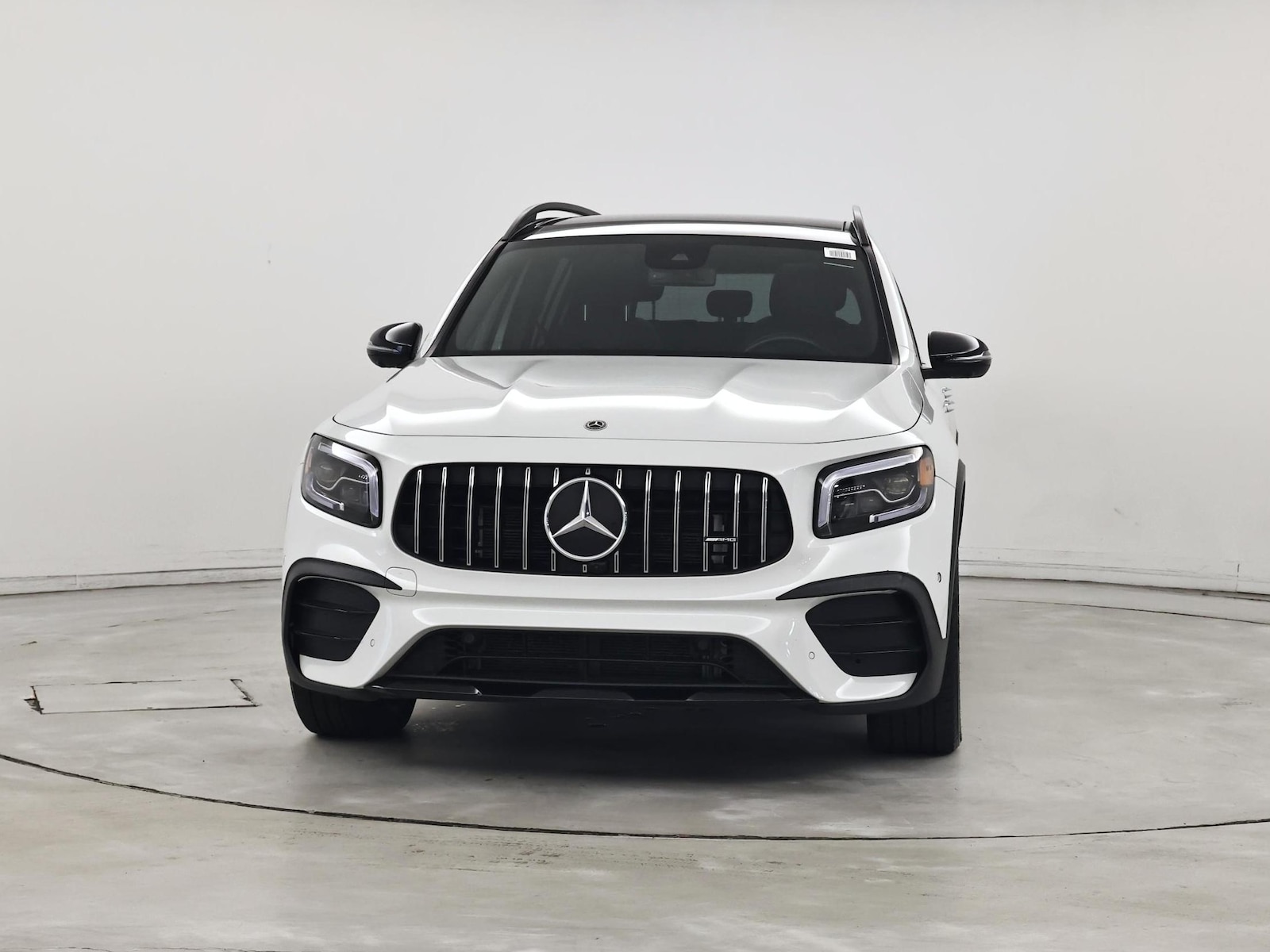 2021 Mercedes-Benz GLB AMG GLB35 - Photo 6