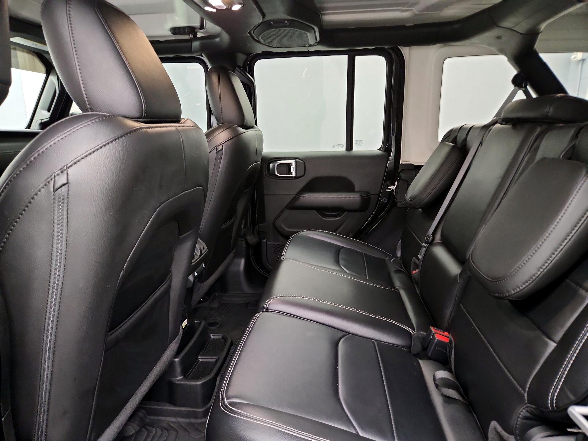Thumbnail: 2023 Jeep Wrangler - 19