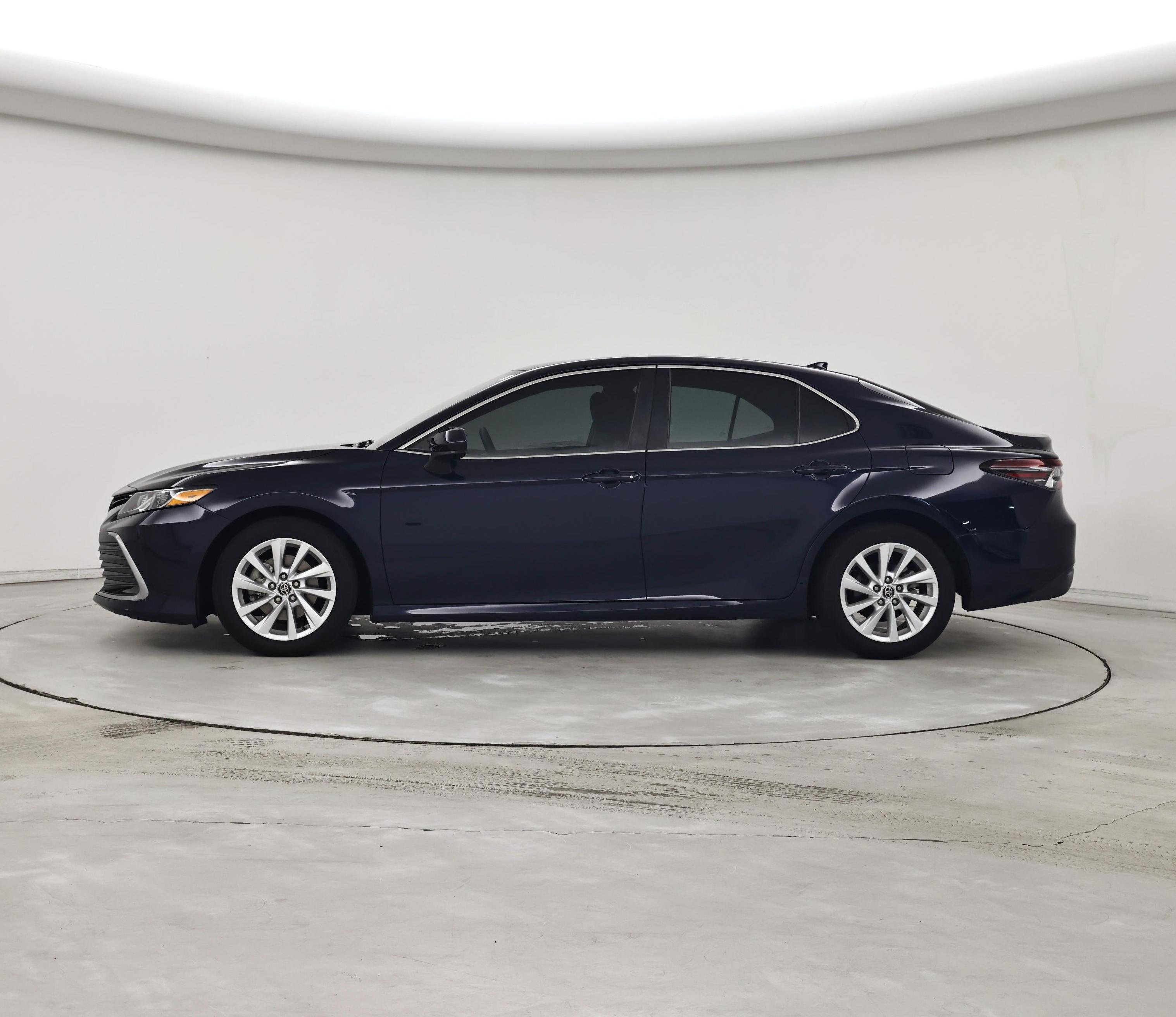 Thumbnail: 2022 Toyota Camry - 3
