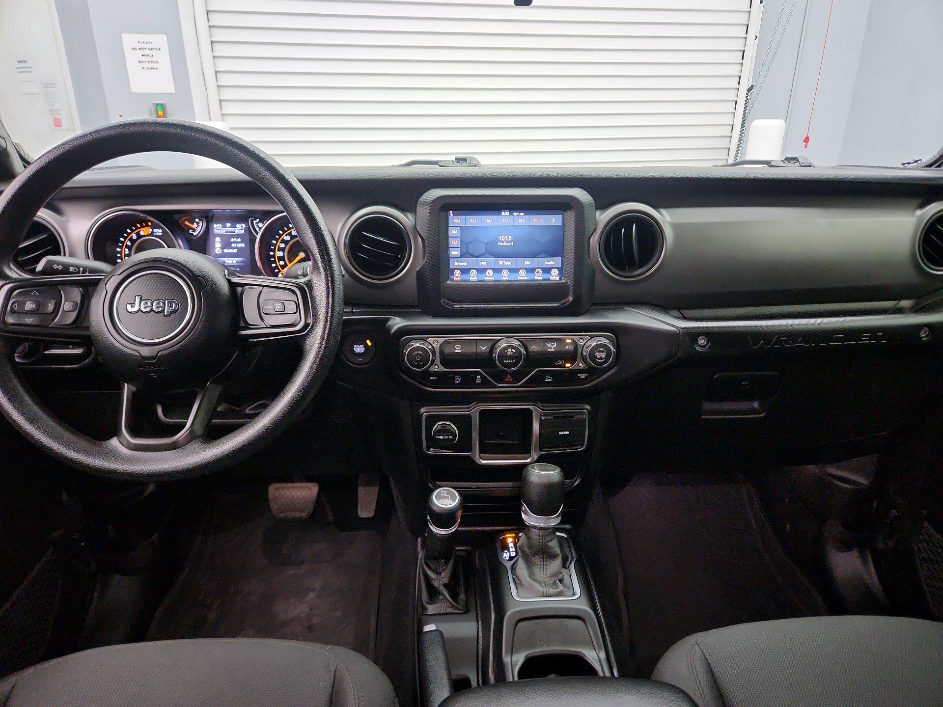 Thumbnail: 2023 Jeep Wrangler - 9