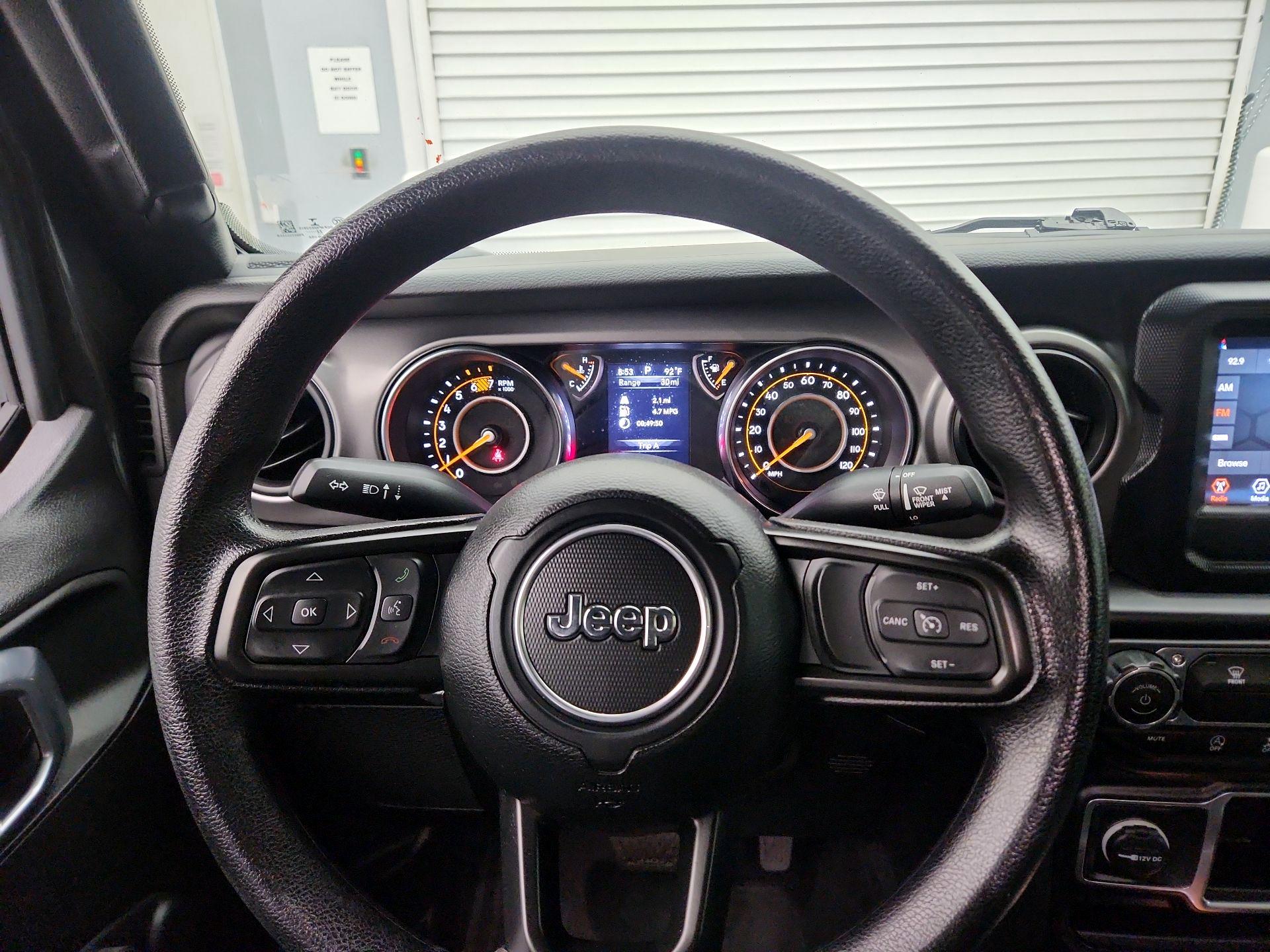 Thumbnail: 2023 Jeep Wrangler - 10