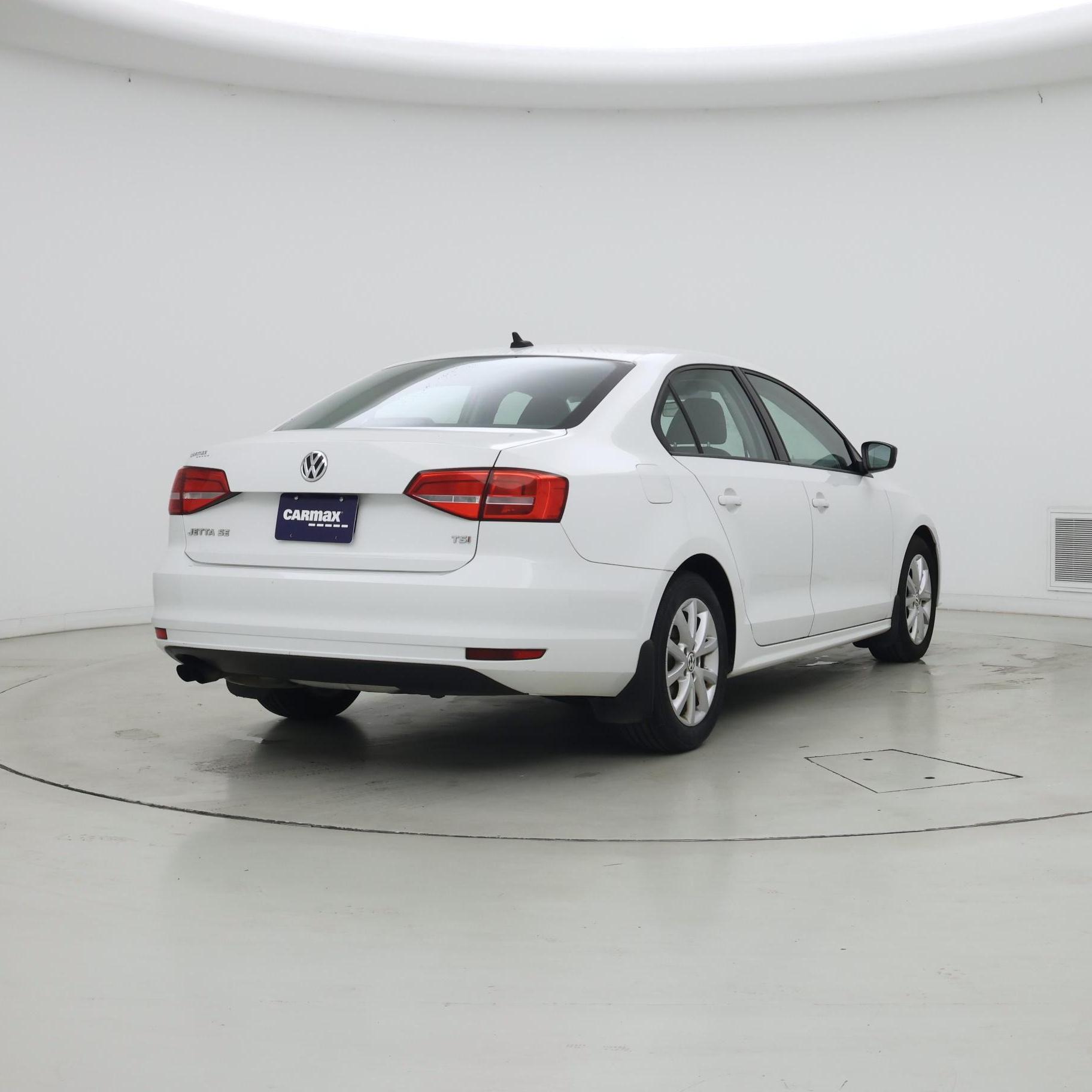 Thumbnail: 2015 Volkswagen Jetta - 8