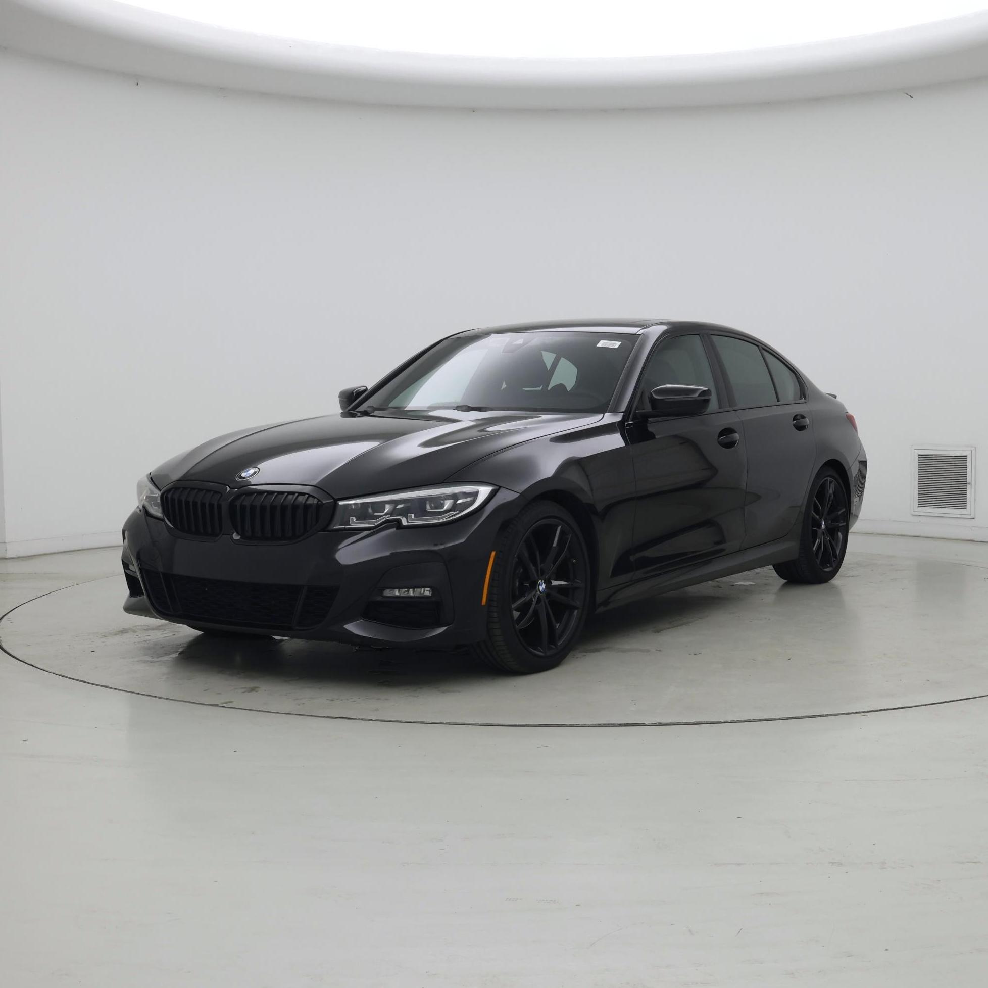 Thumbnail: 2021 BMW 3 Series - 4