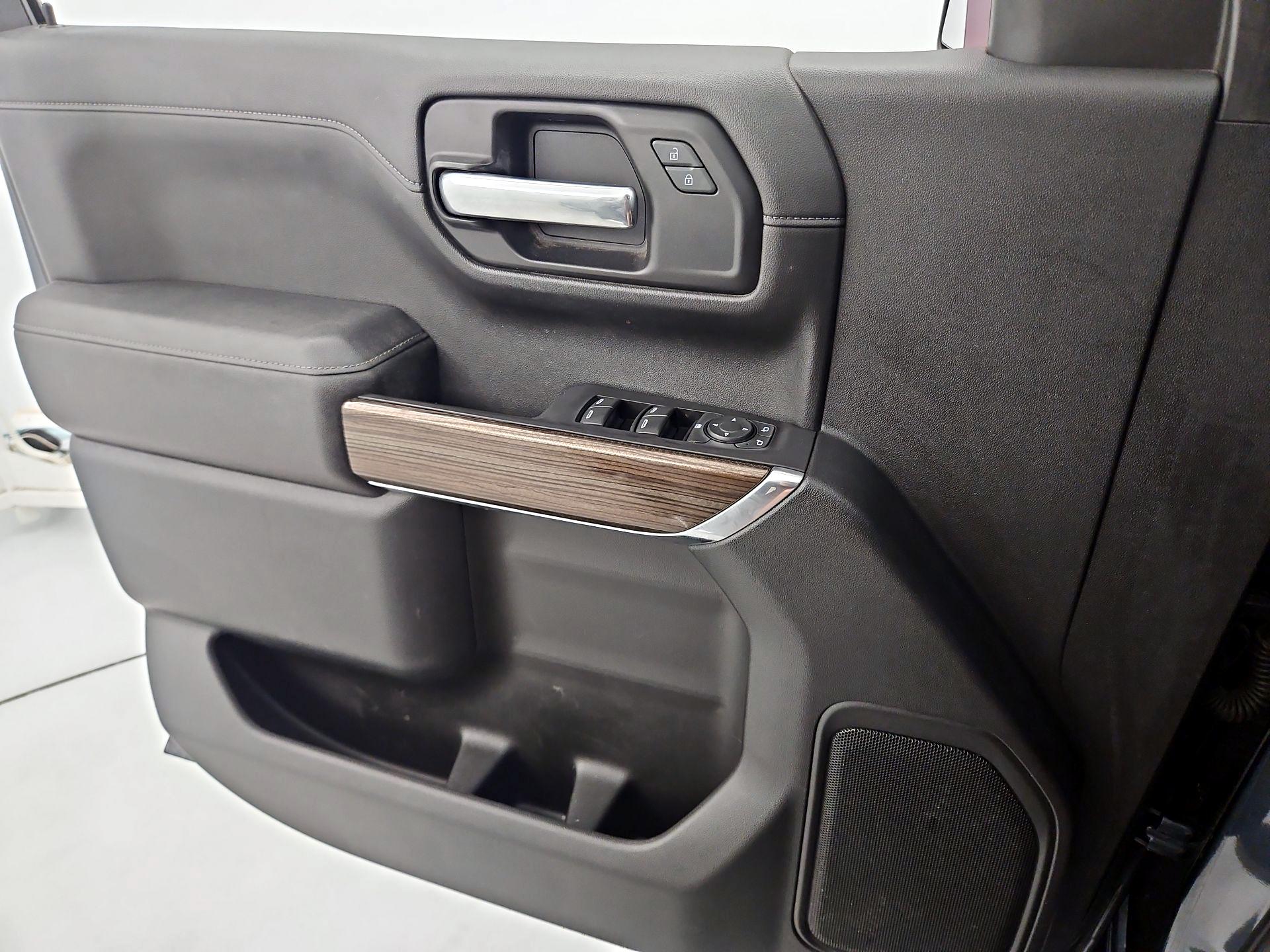 Thumbnail: 2020 Chevrolet Silverado 1500 - 12