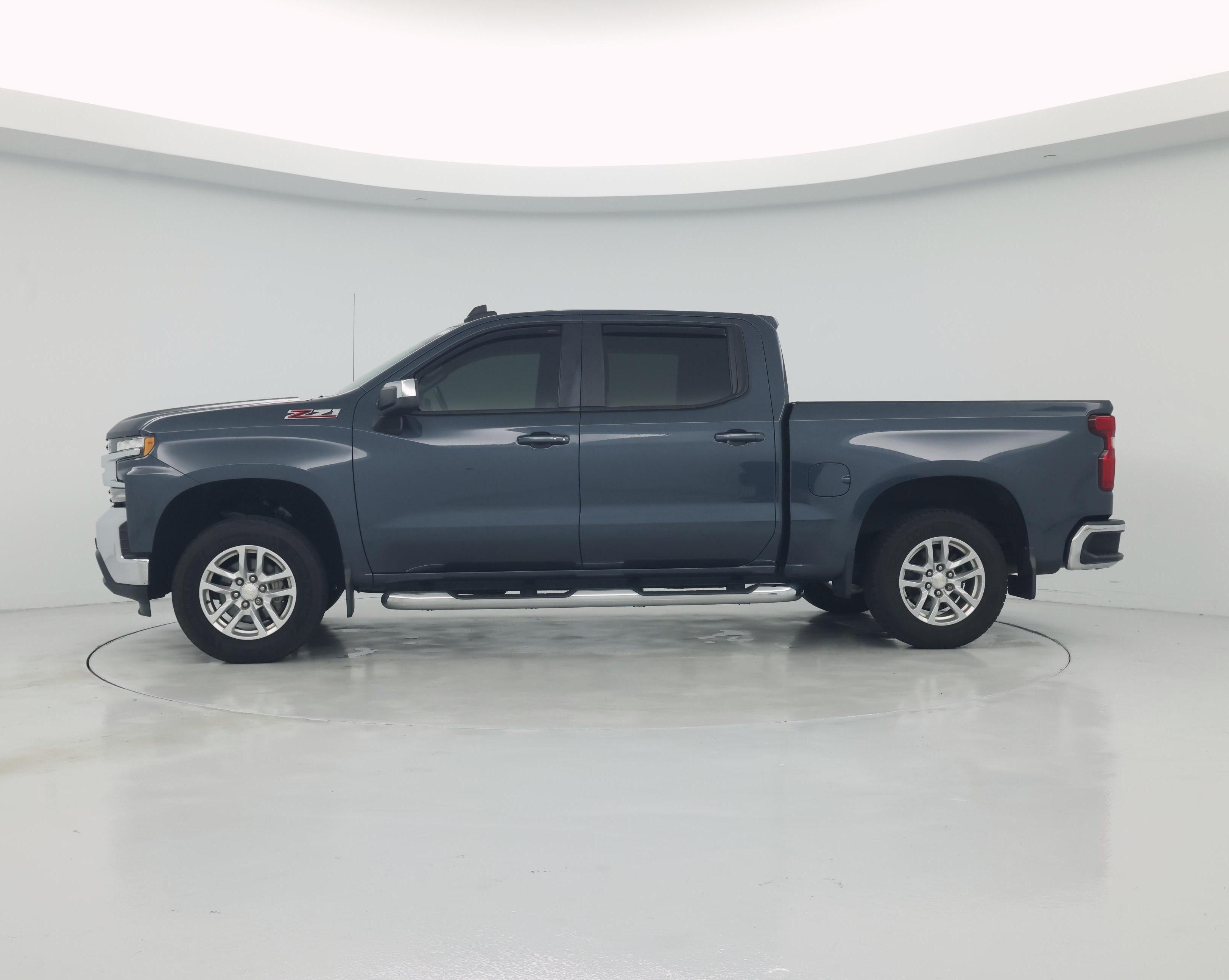 Thumbnail: 2020 Chevrolet Silverado 1500 - 3