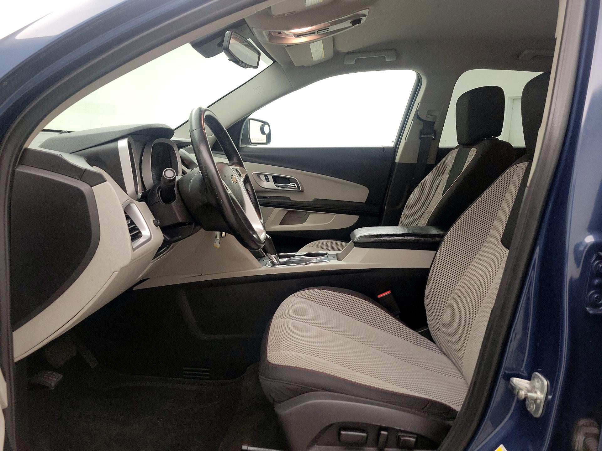 Thumbnail: 2017 Chevrolet Equinox - 11