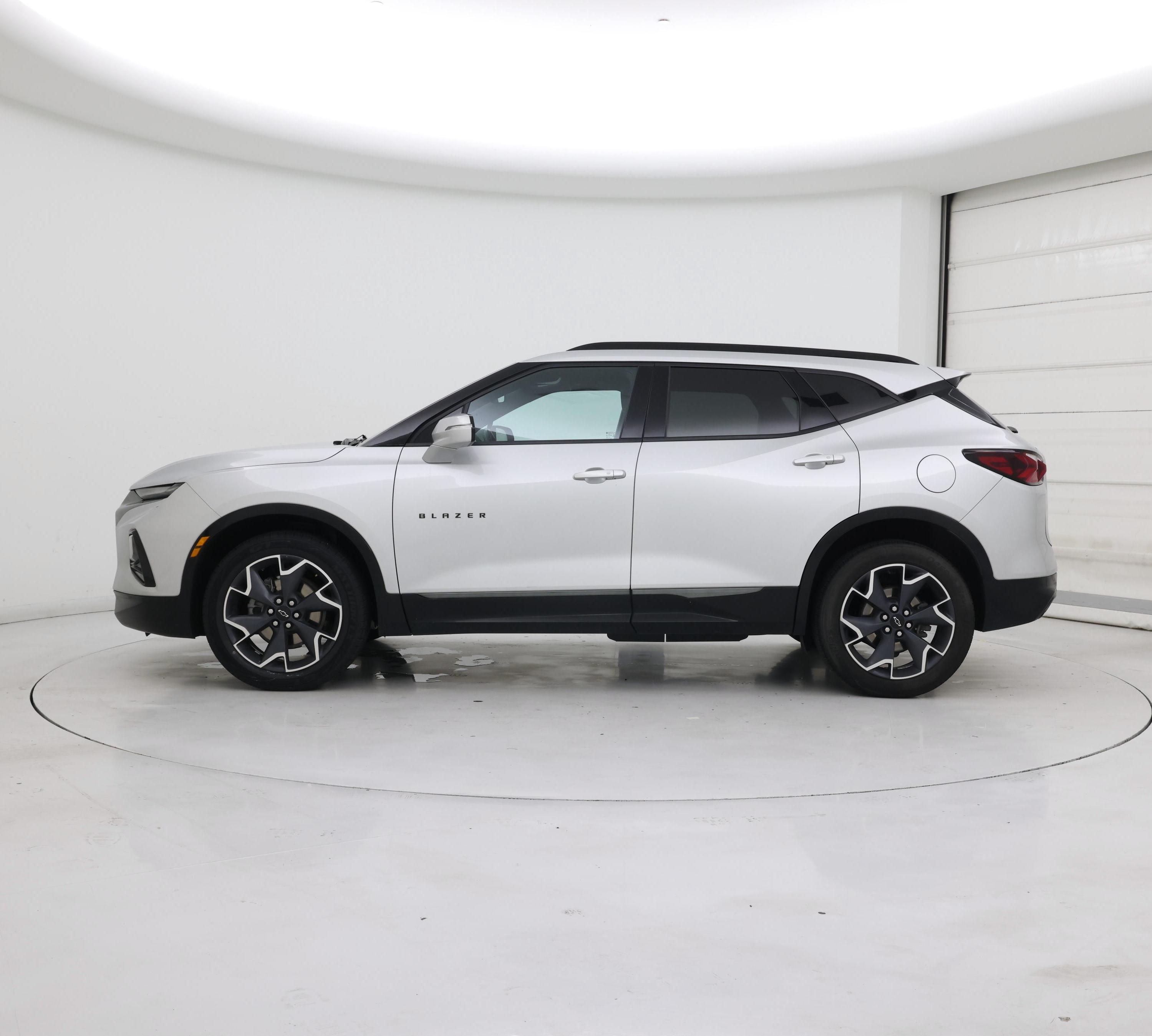 Thumbnail: 2022 Chevrolet Blazer - 3