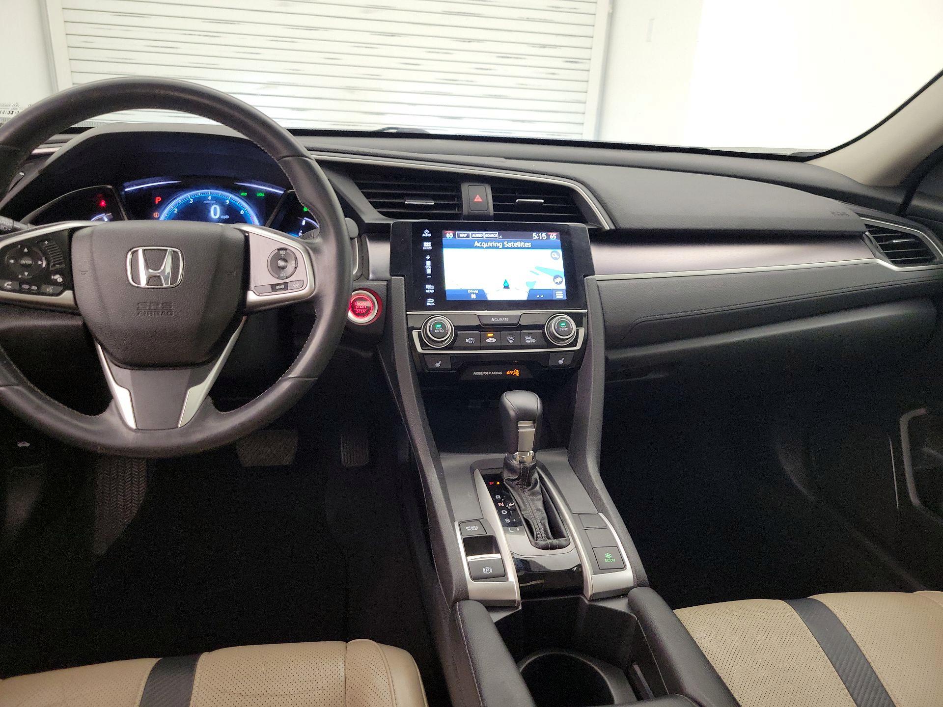 Thumbnail: 2016 Honda Civic - 9
