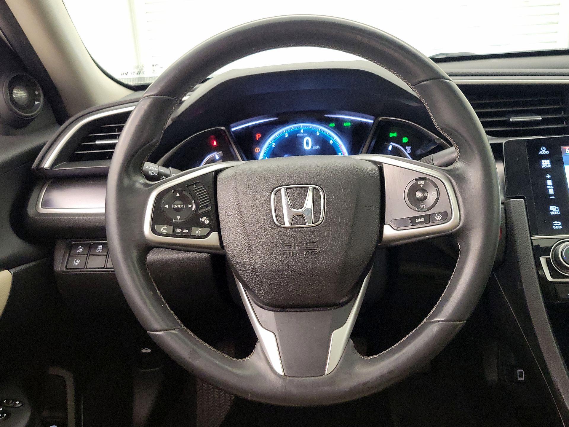 Thumbnail: 2016 Honda Civic - 10