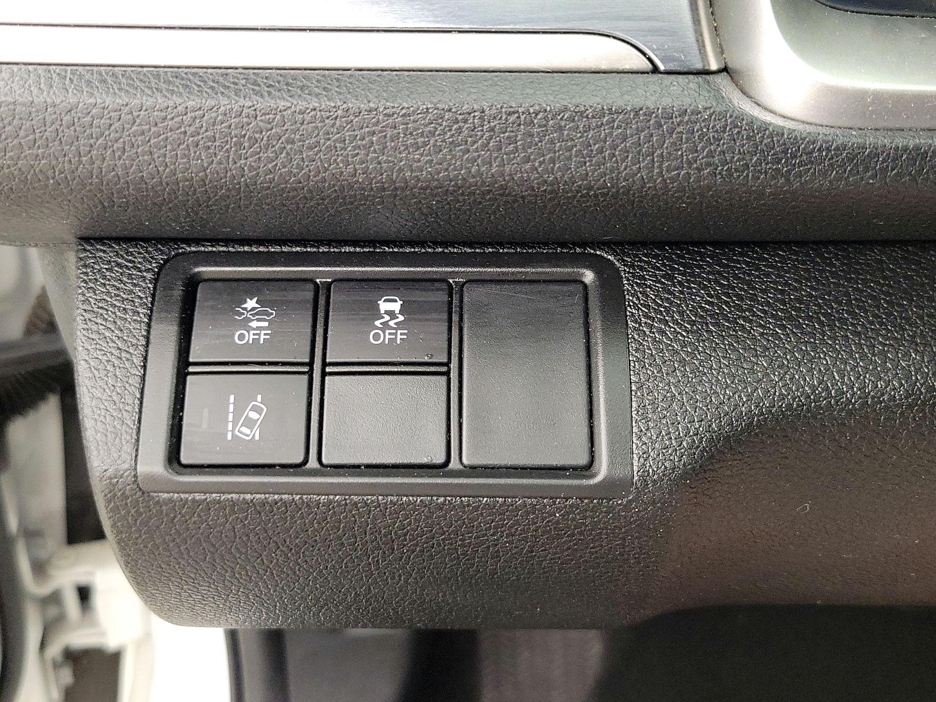 Thumbnail: 2016 Honda Civic - 13