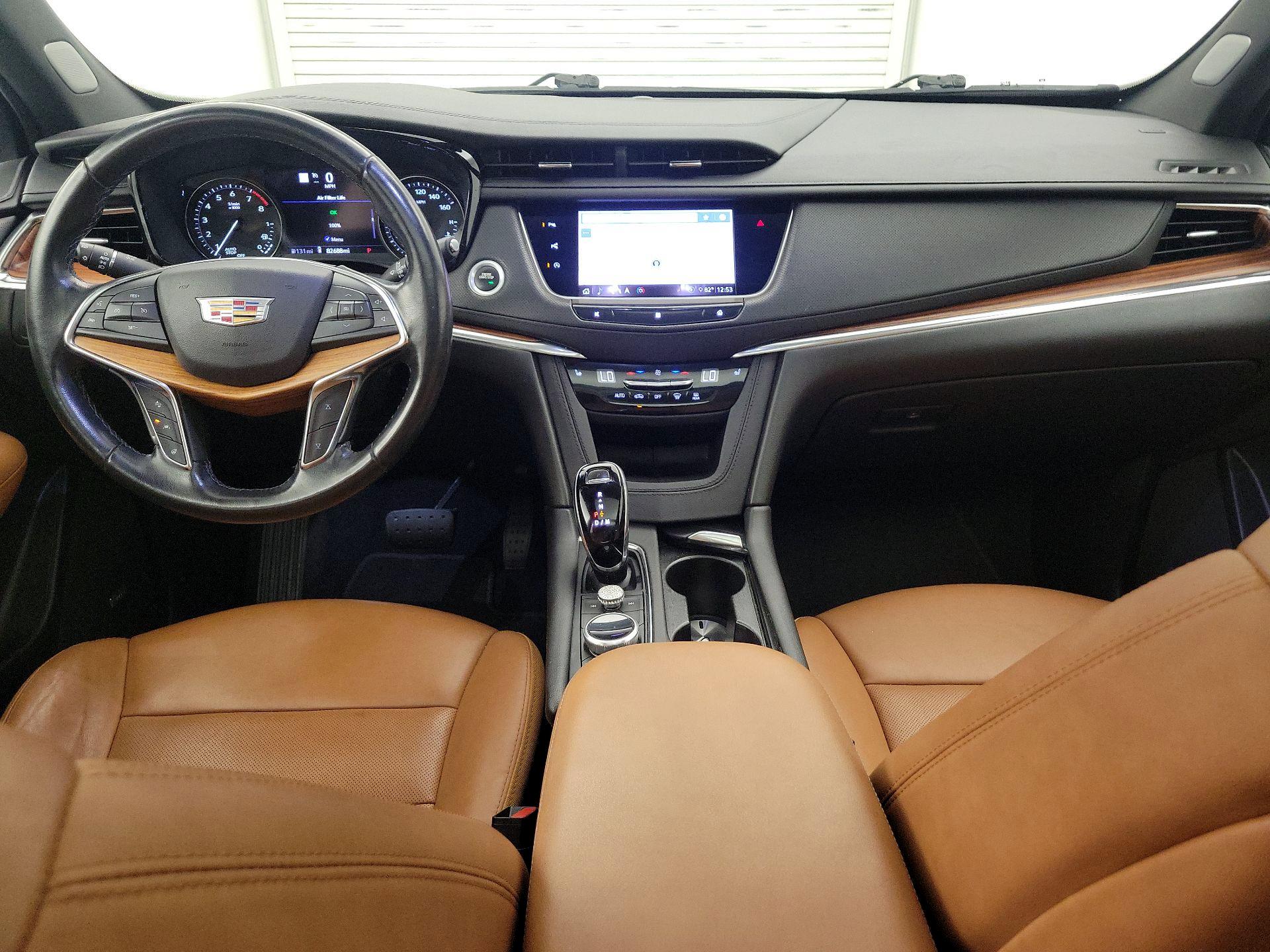 Thumbnail: 2020 Cadillac XT5 - 9