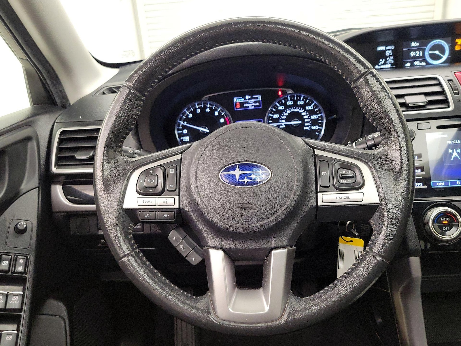 2018 Subaru Forester Limited - Photo 11
