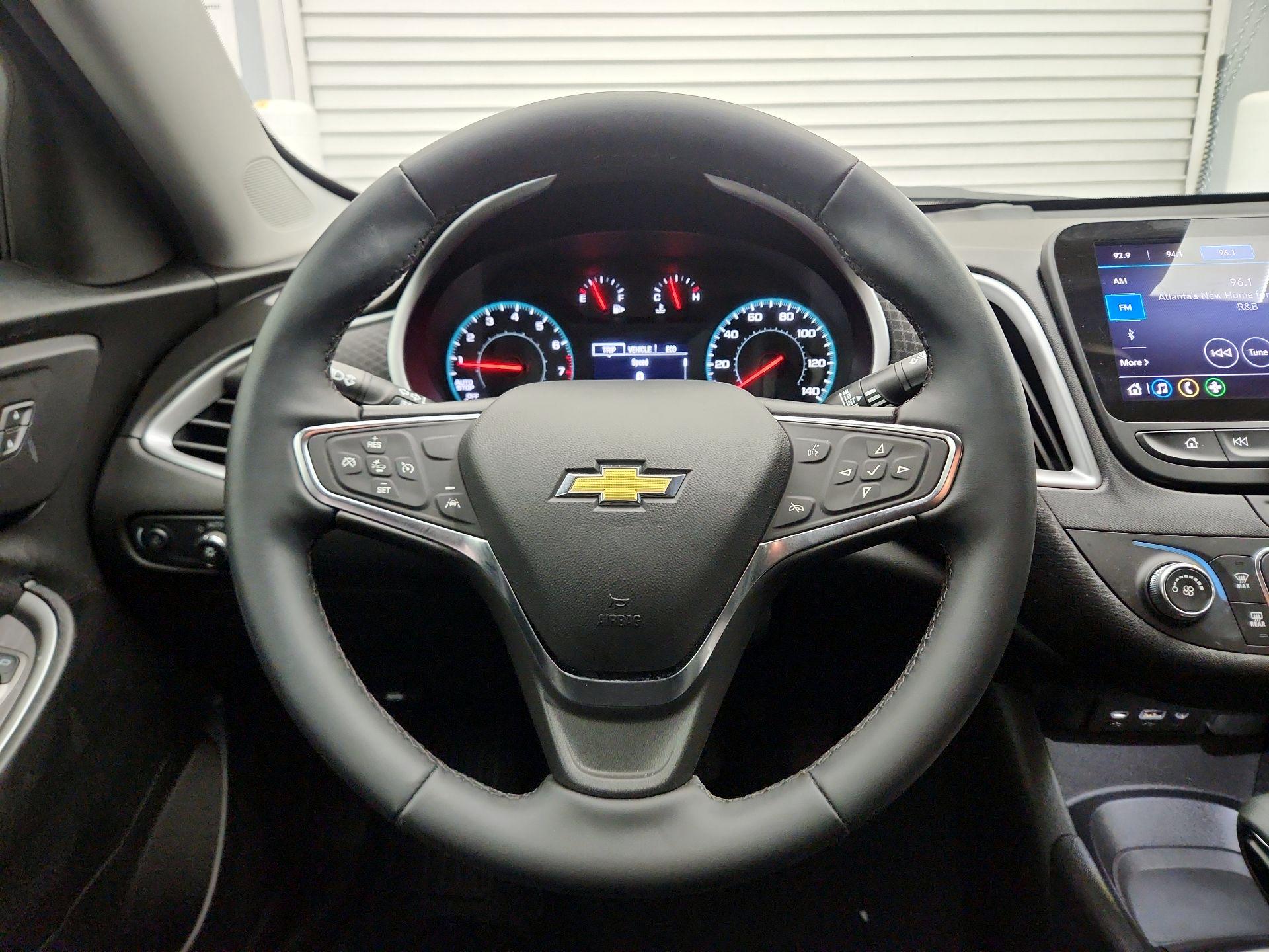 Thumbnail: 2024 Chevrolet Malibu - 10