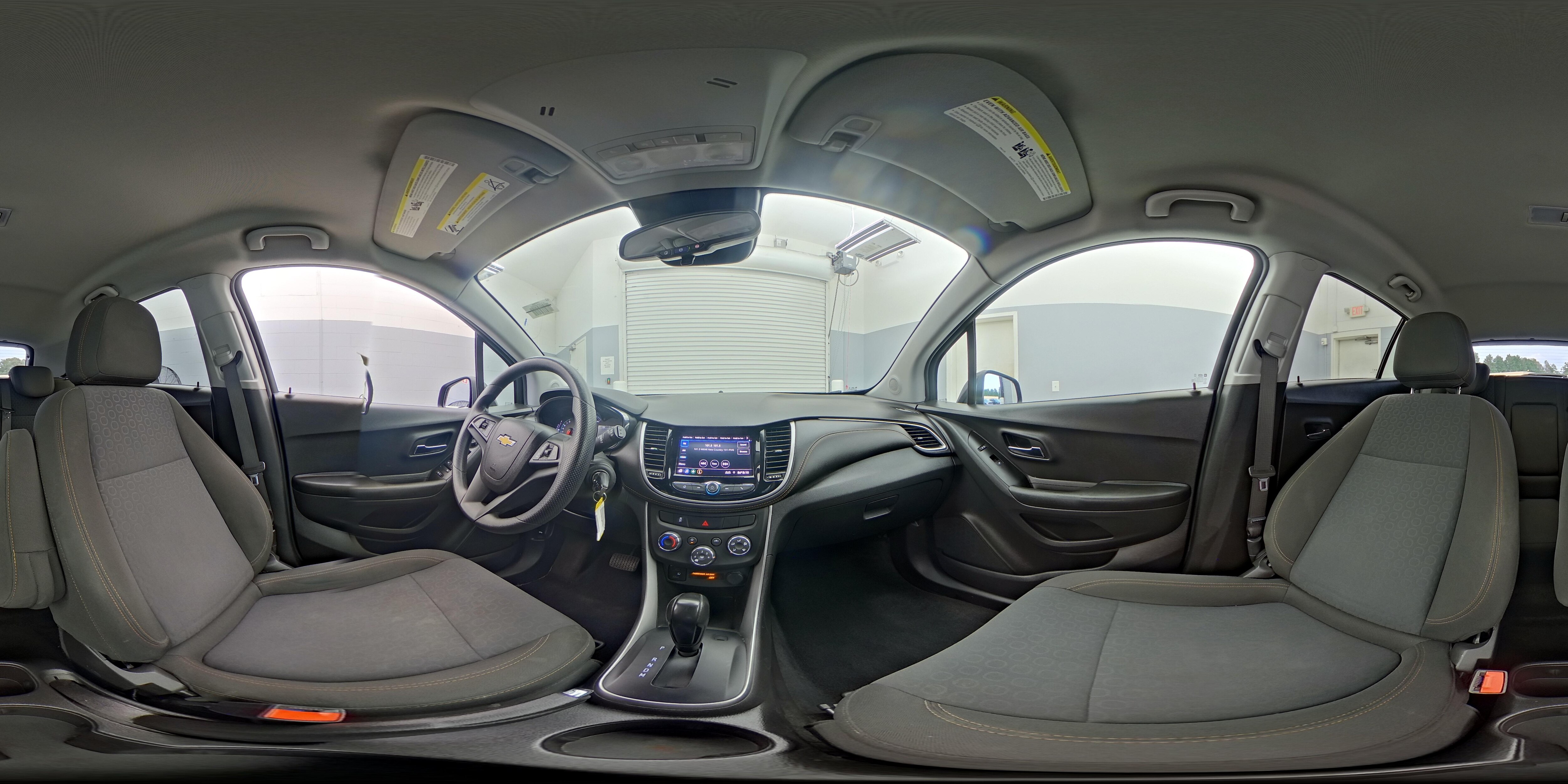 2022 Chevrolet Trax LS - Photo 24