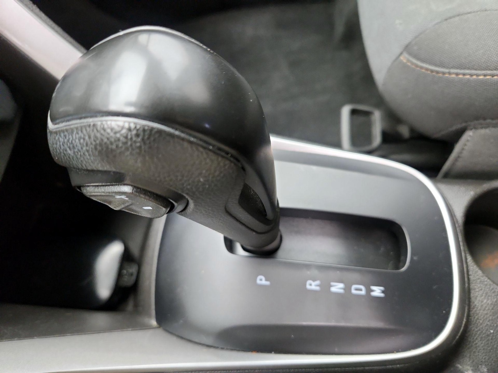 2022 Chevrolet Trax LS - Photo 18