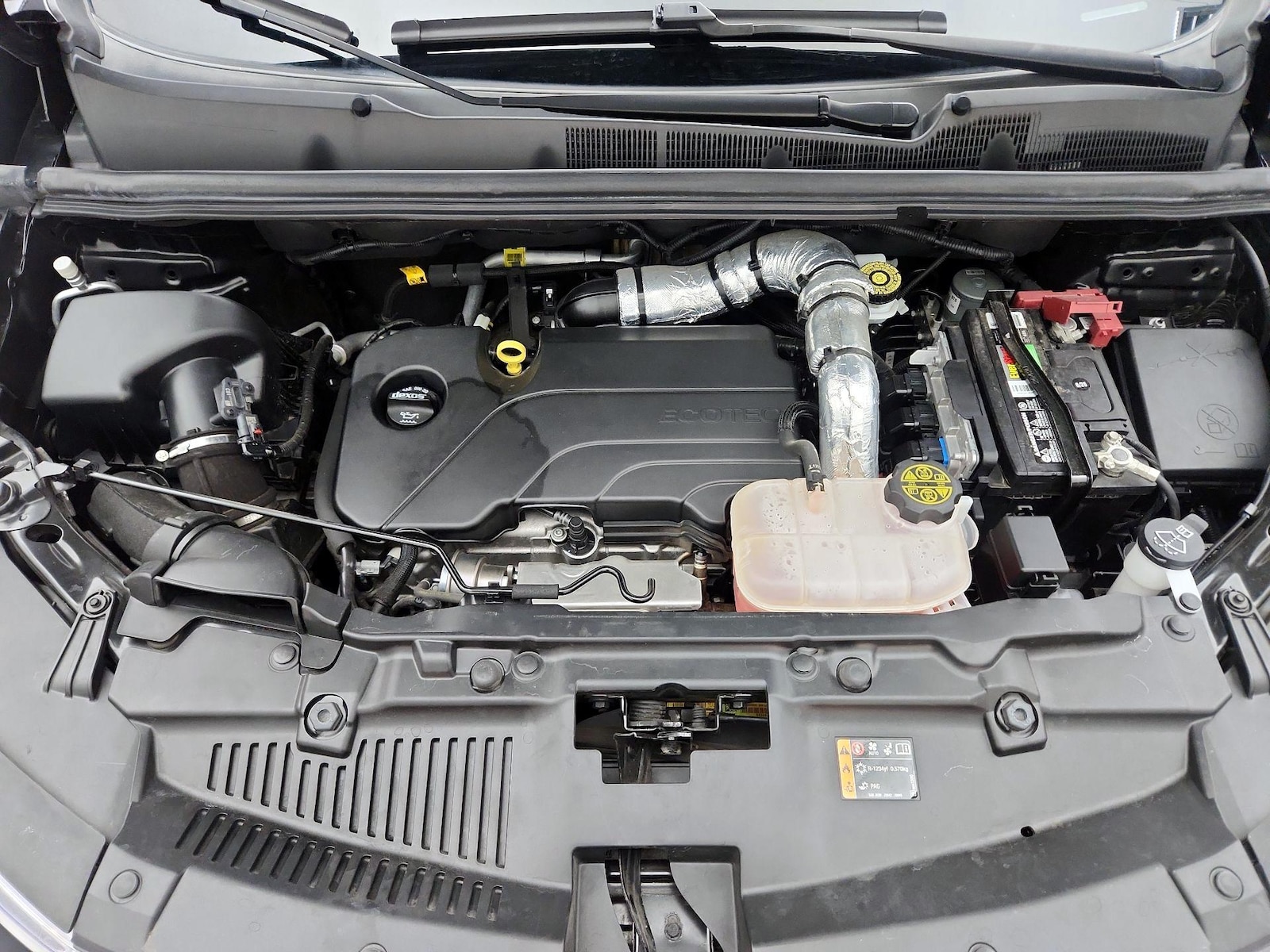 2022 Chevrolet Trax LS - Photo 22