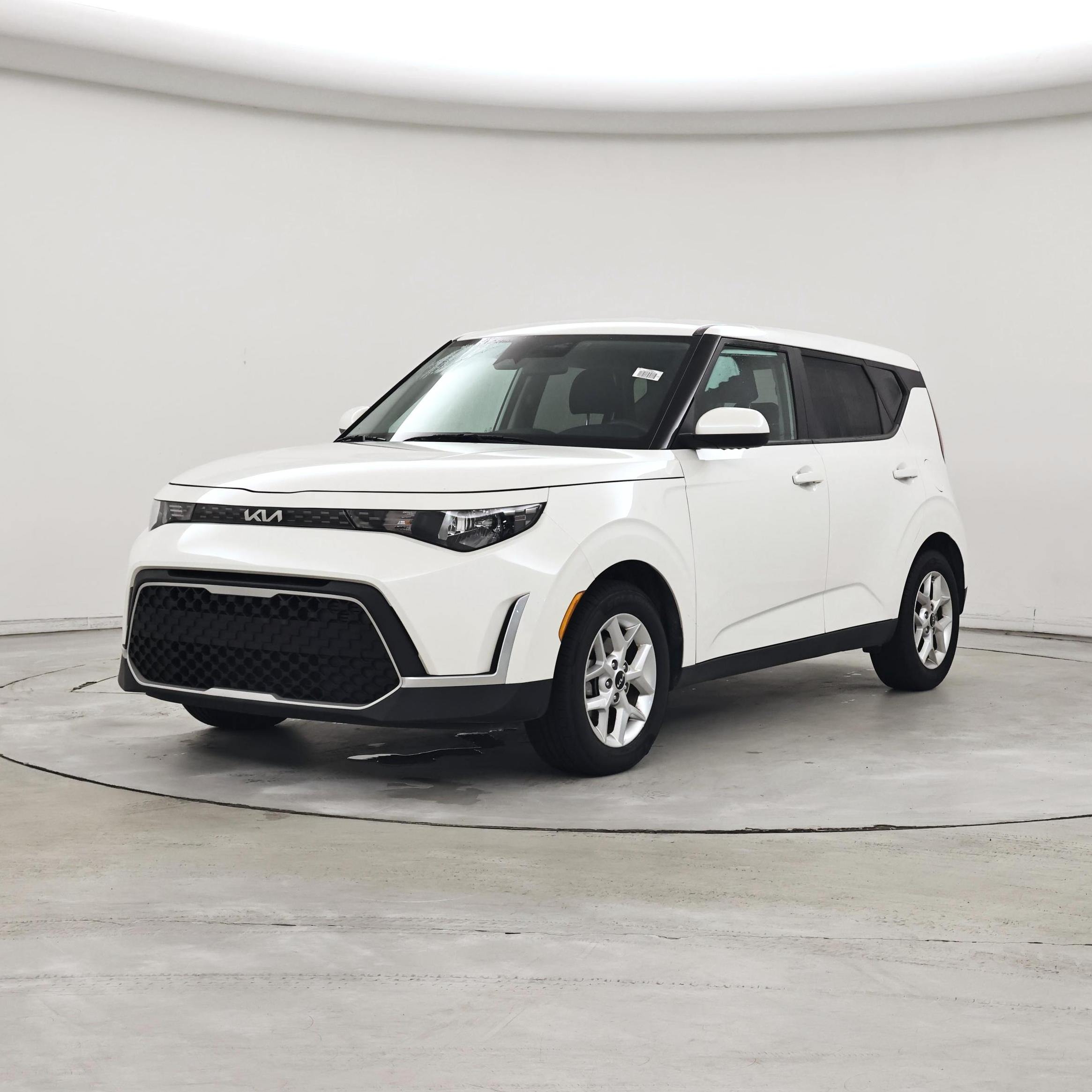 Thumbnail: 2023 Kia Soul - 4