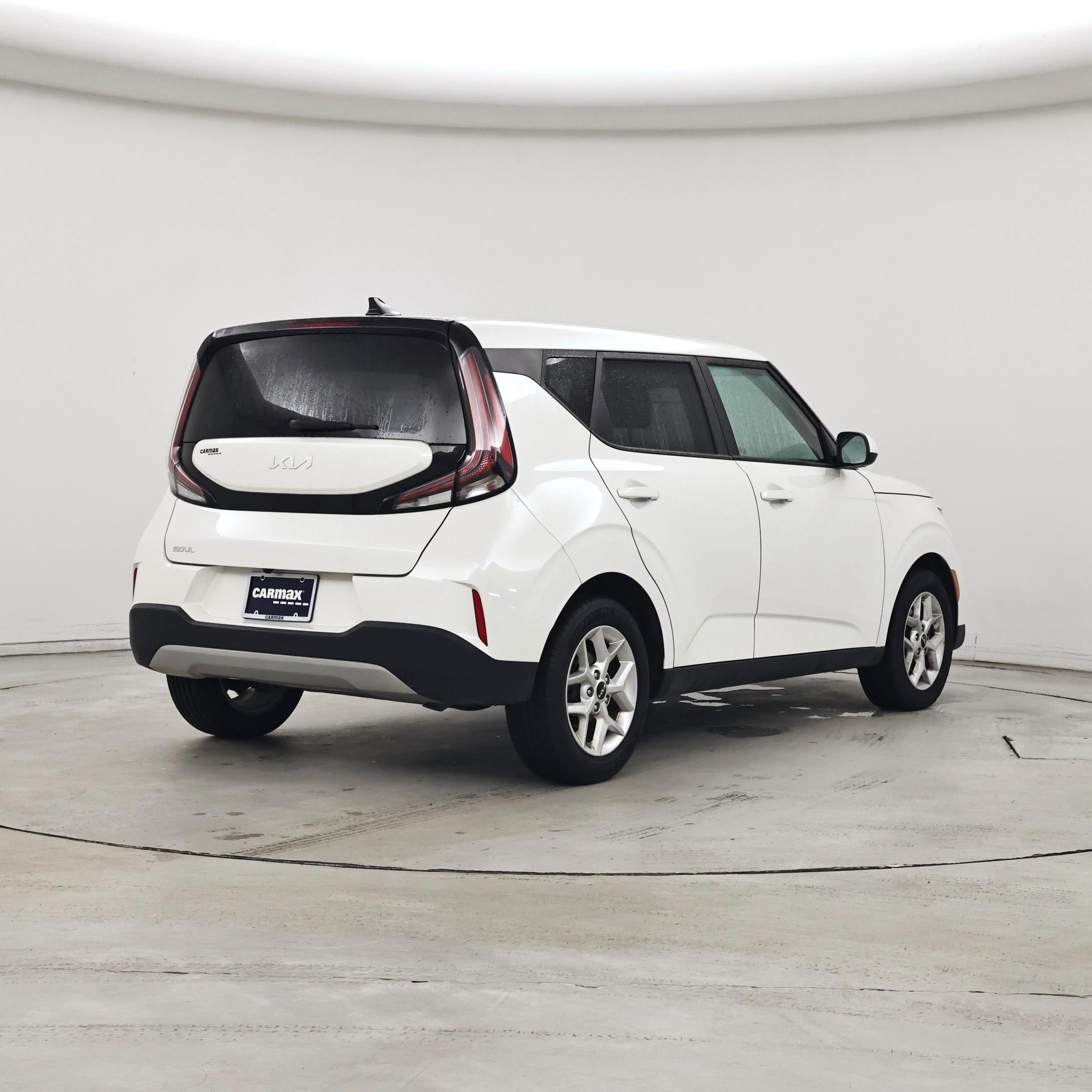 Thumbnail: 2023 Kia Soul - 8
