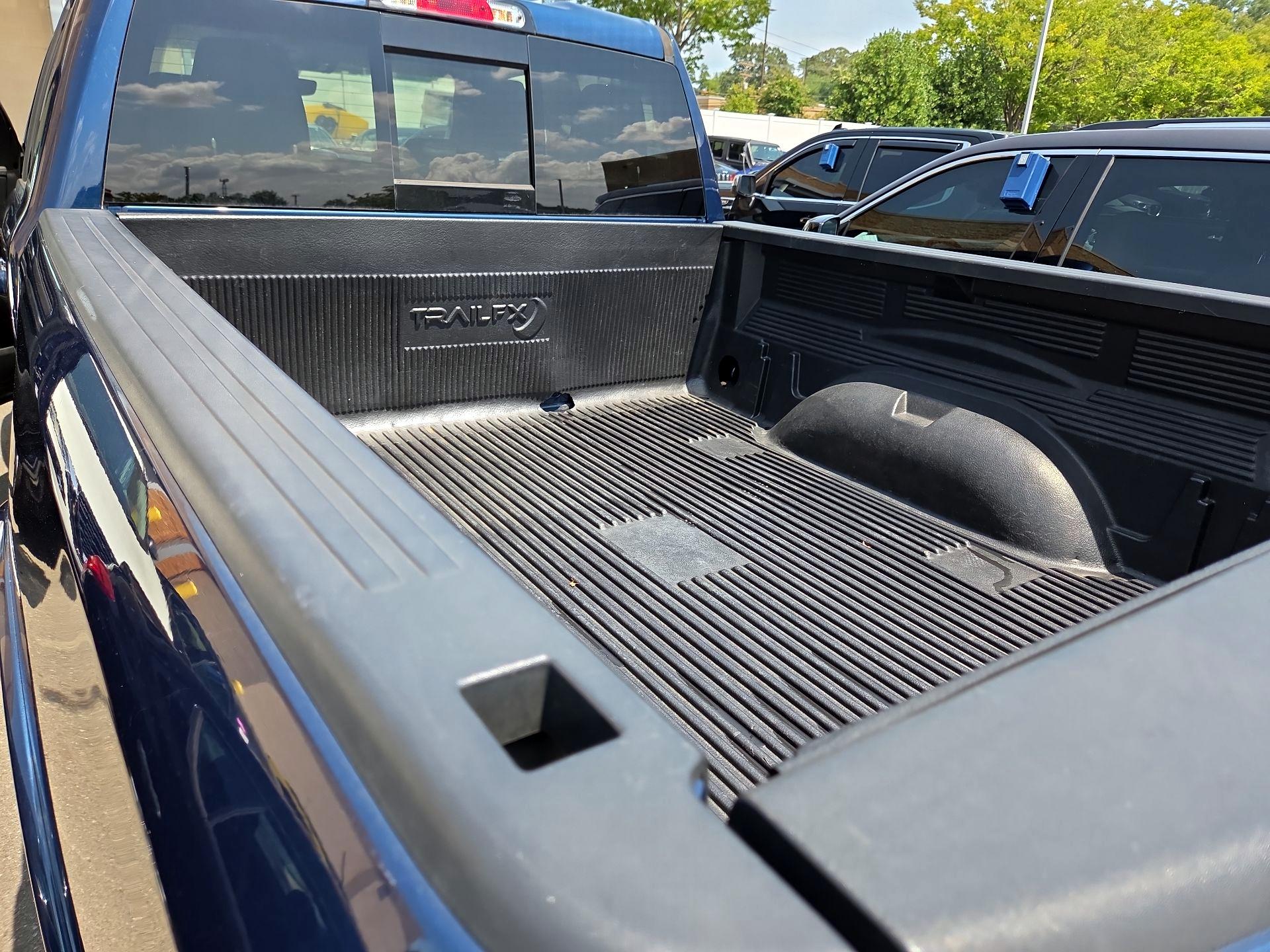 Thumbnail: 2020 RAM 1500 - 20