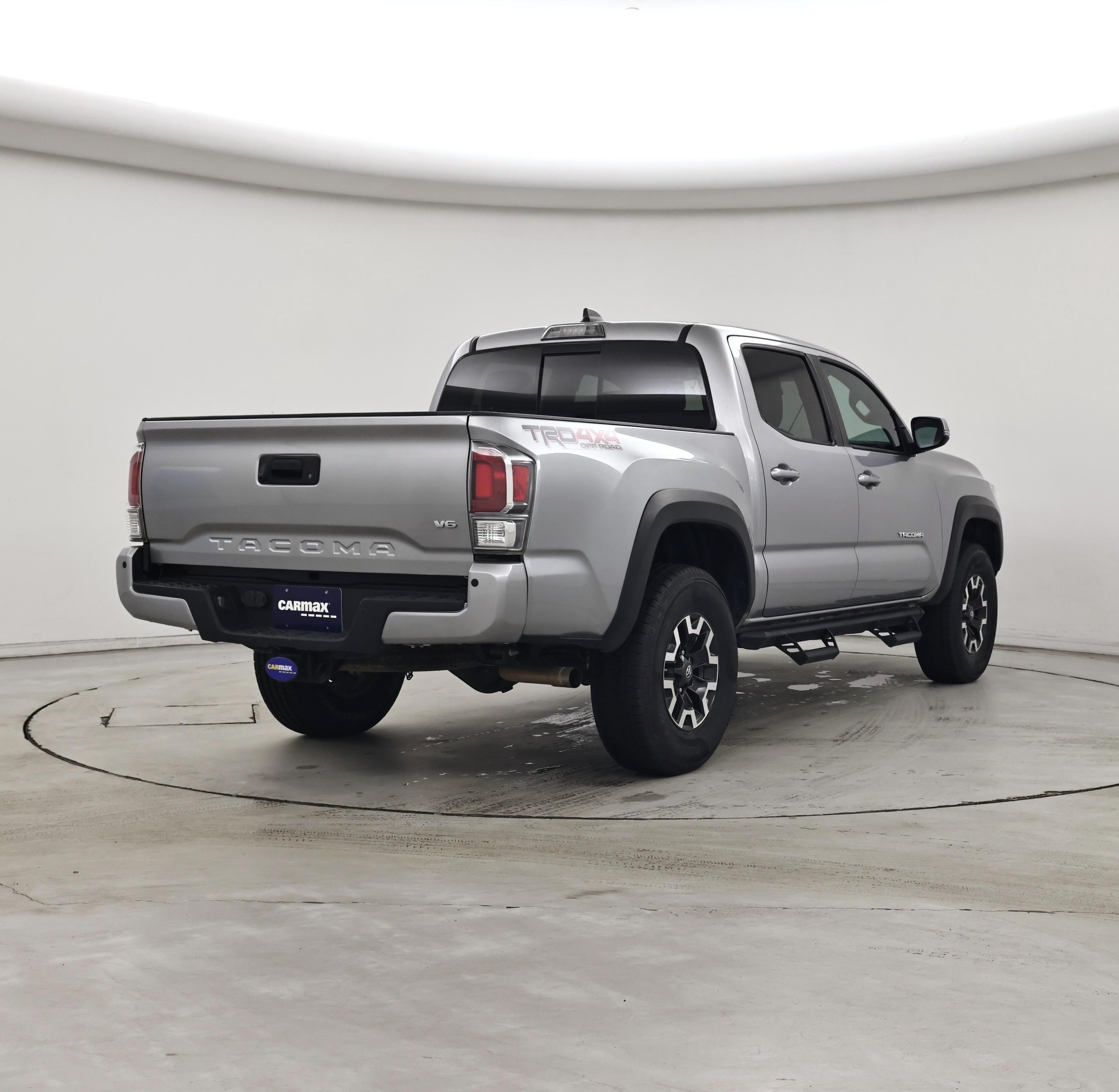 Thumbnail: 2020 Toyota Tacoma - 8