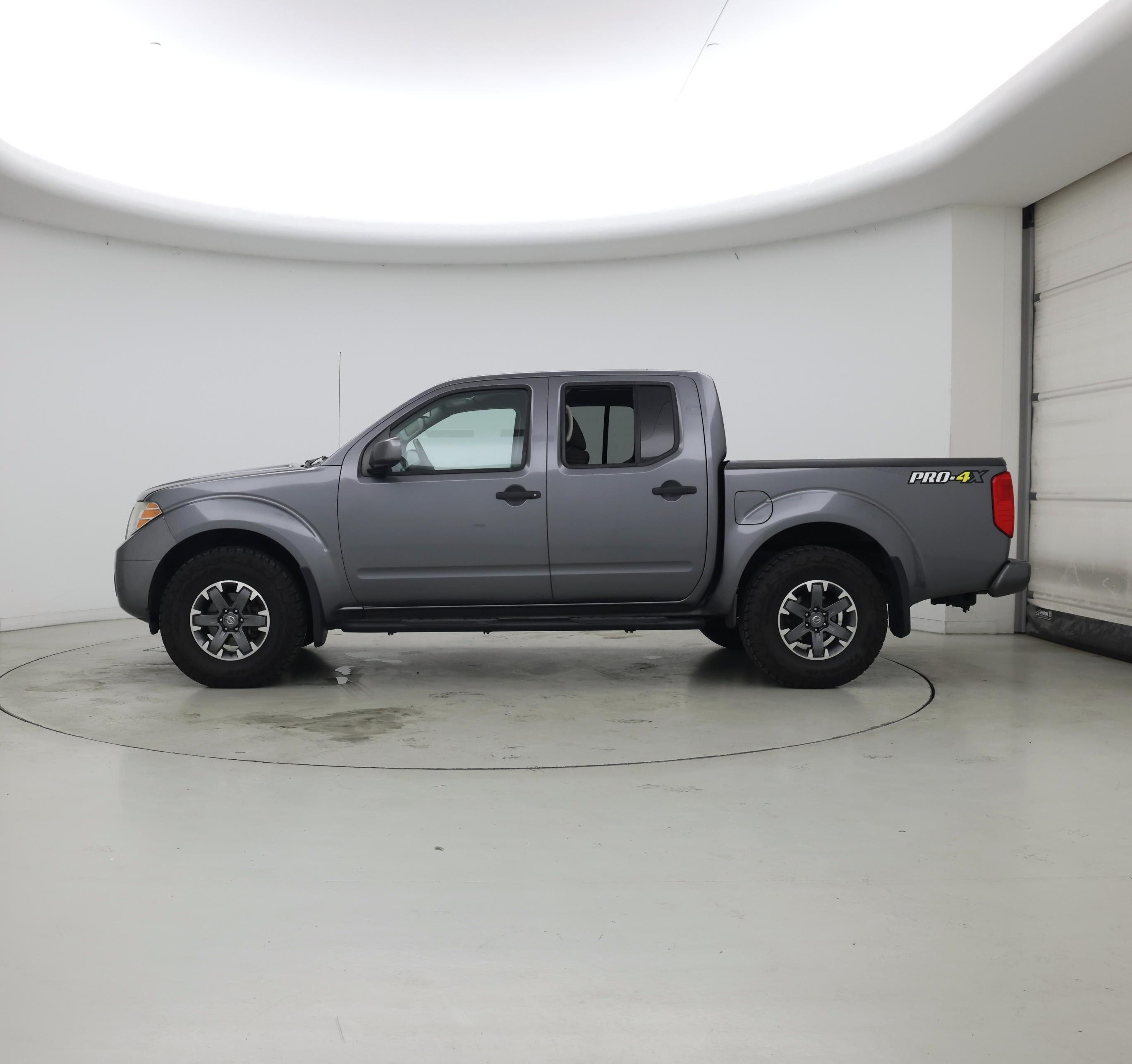 Thumbnail: 2018 Nissan Frontier - 3