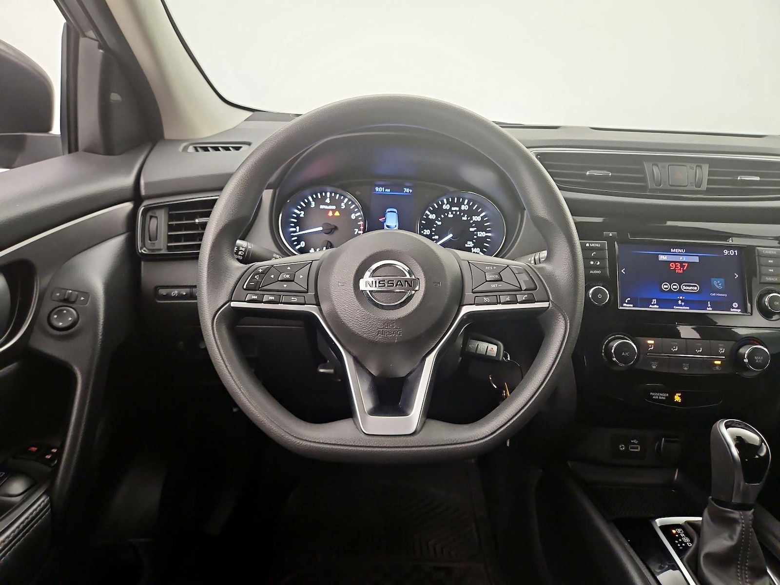 2020 Nissan Rogue Sport S - Photo 11