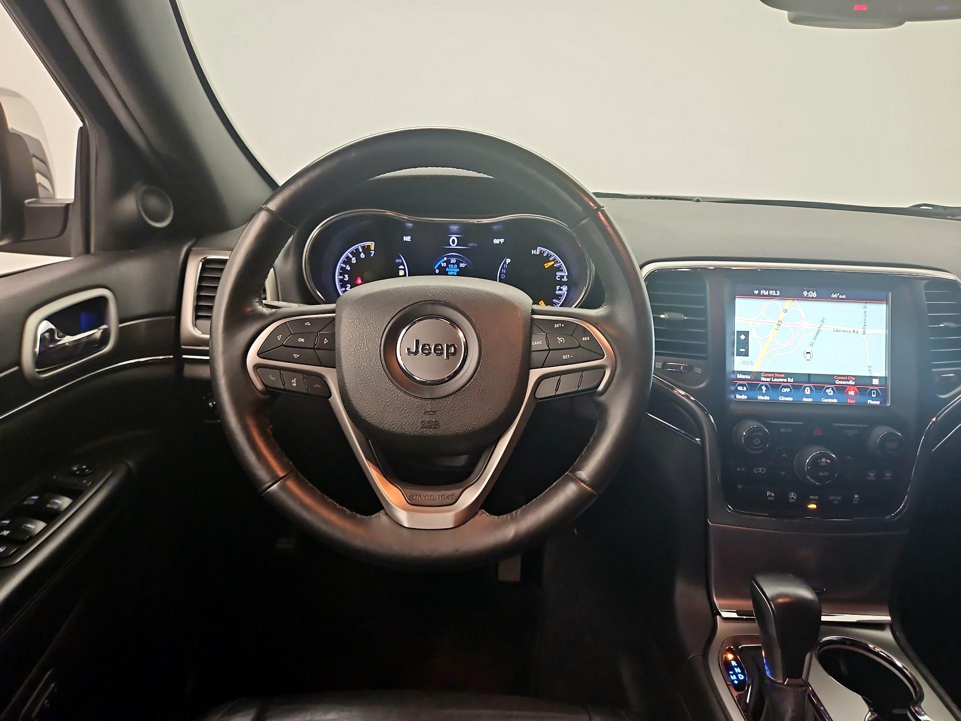 Thumbnail: 2018 Jeep Grand Cherokee - 10