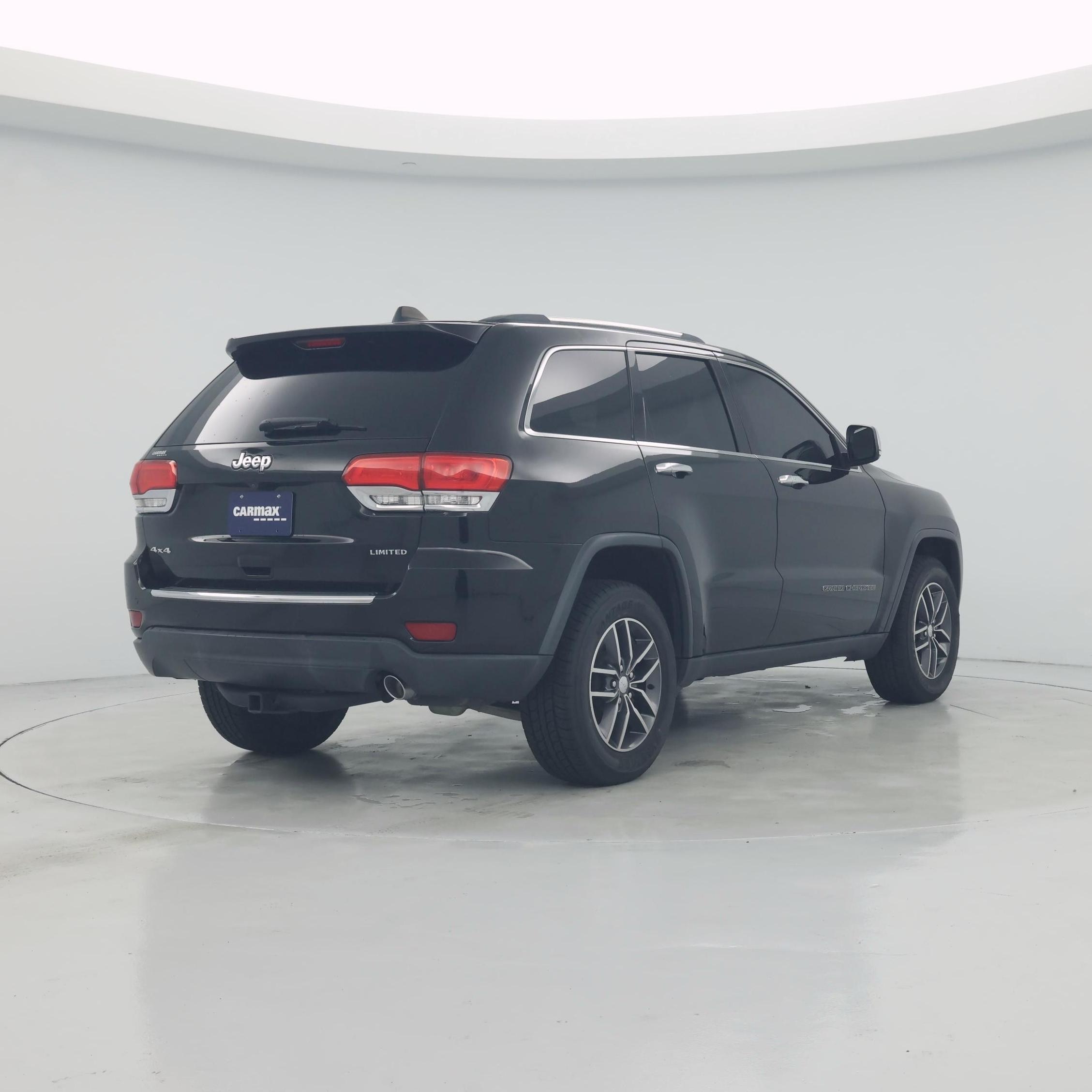 Thumbnail: 2018 Jeep Grand Cherokee - 8