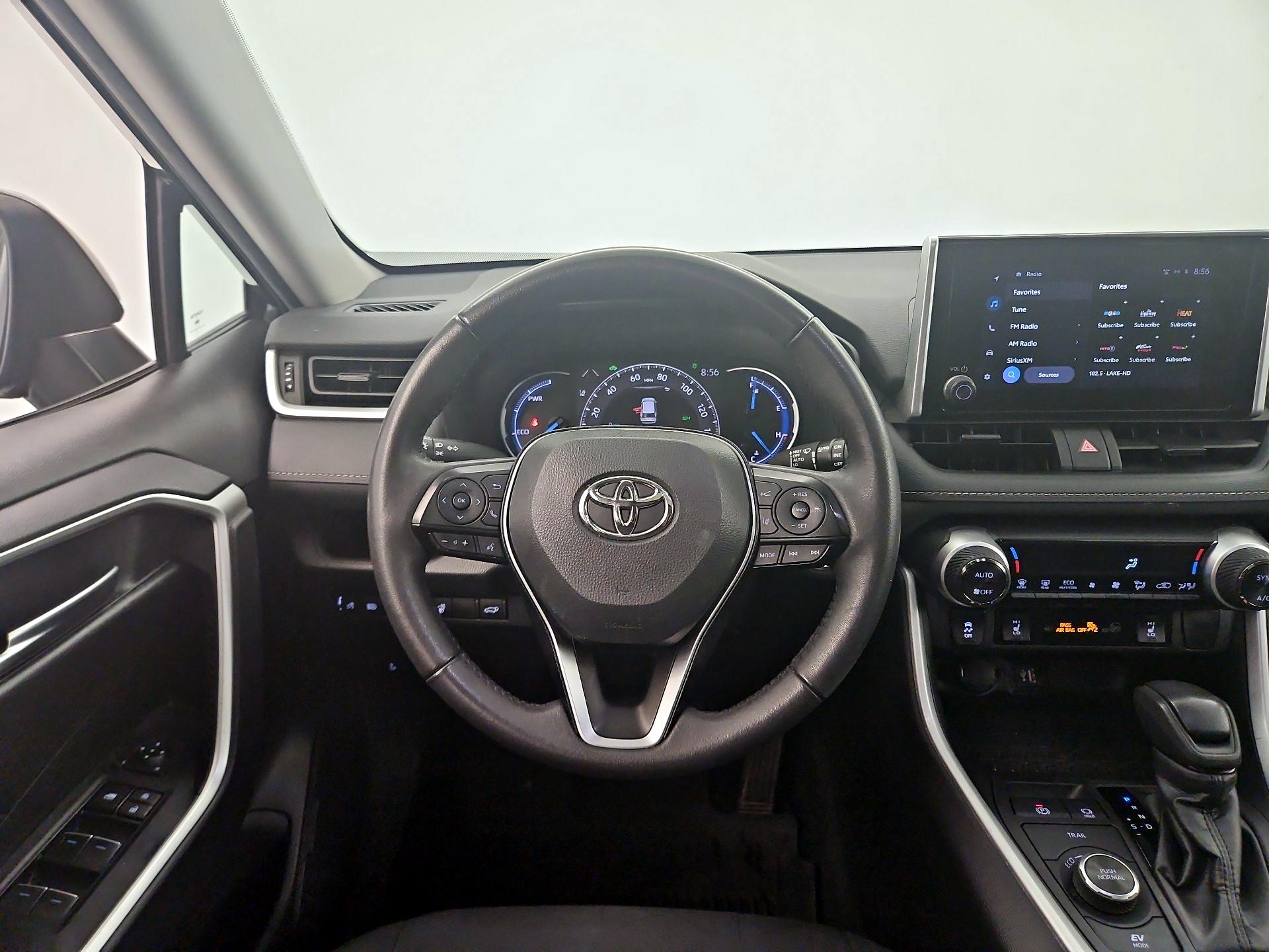 Thumbnail: 2024 Toyota RAV4 - 10