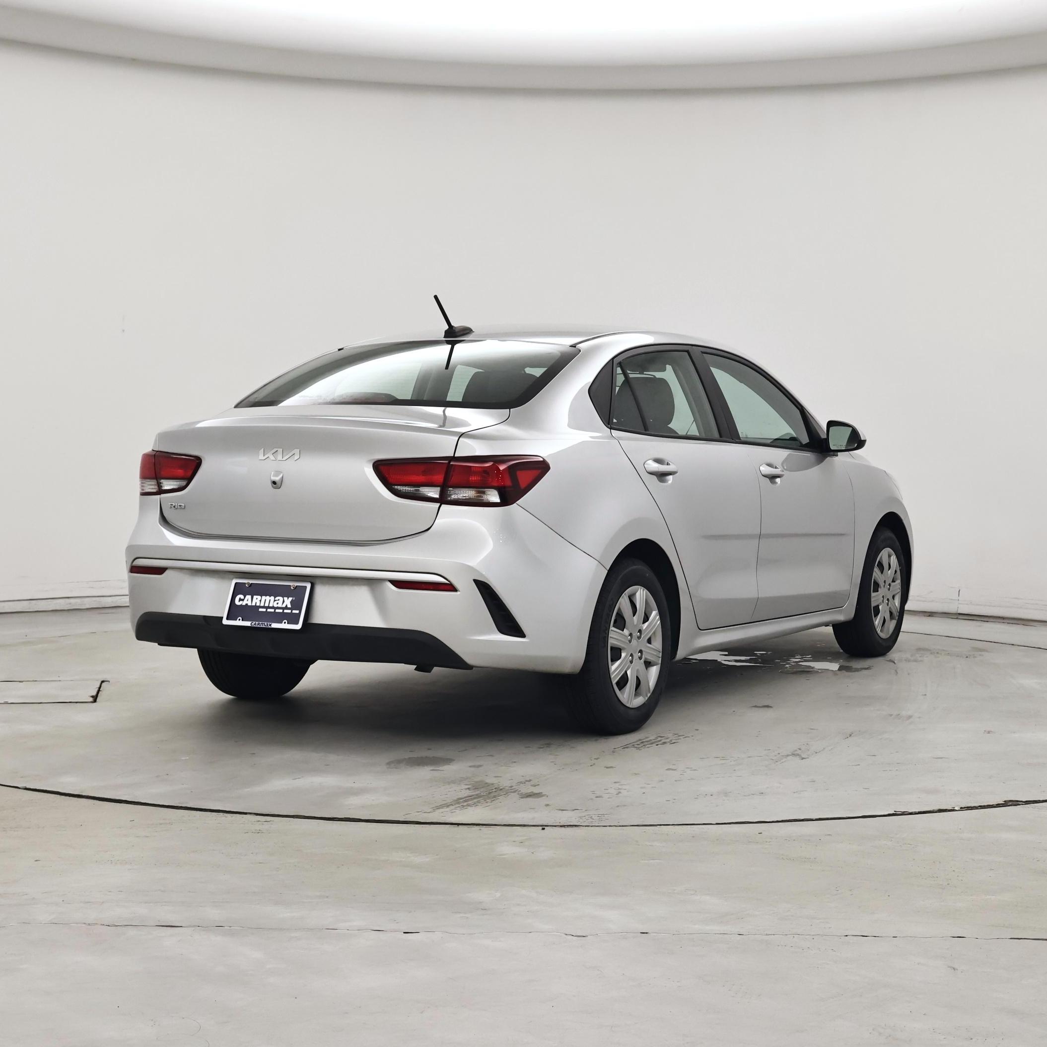 Thumbnail: 2023 Kia Rio - 8