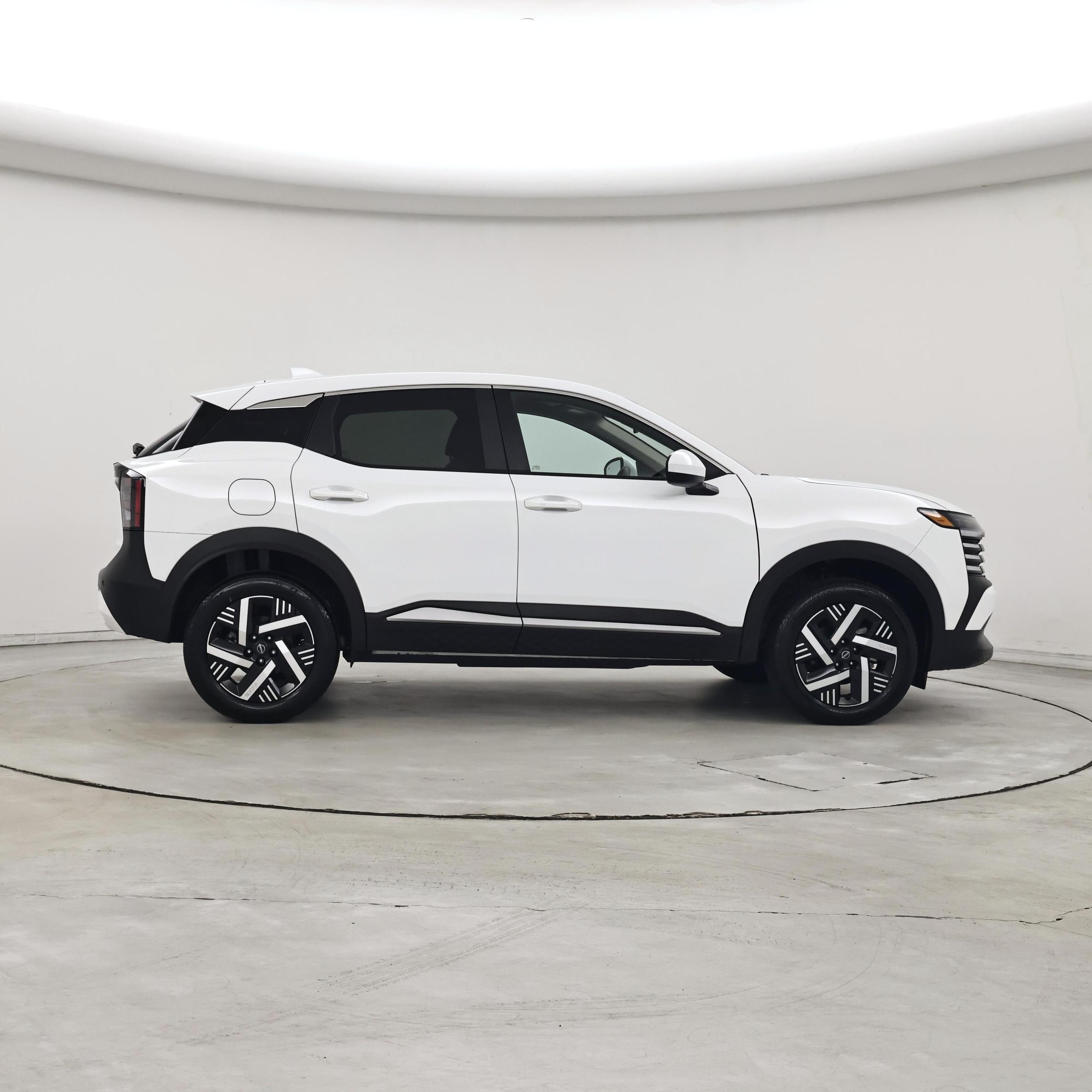 Thumbnail: 2025 Nissan Kicks - 7