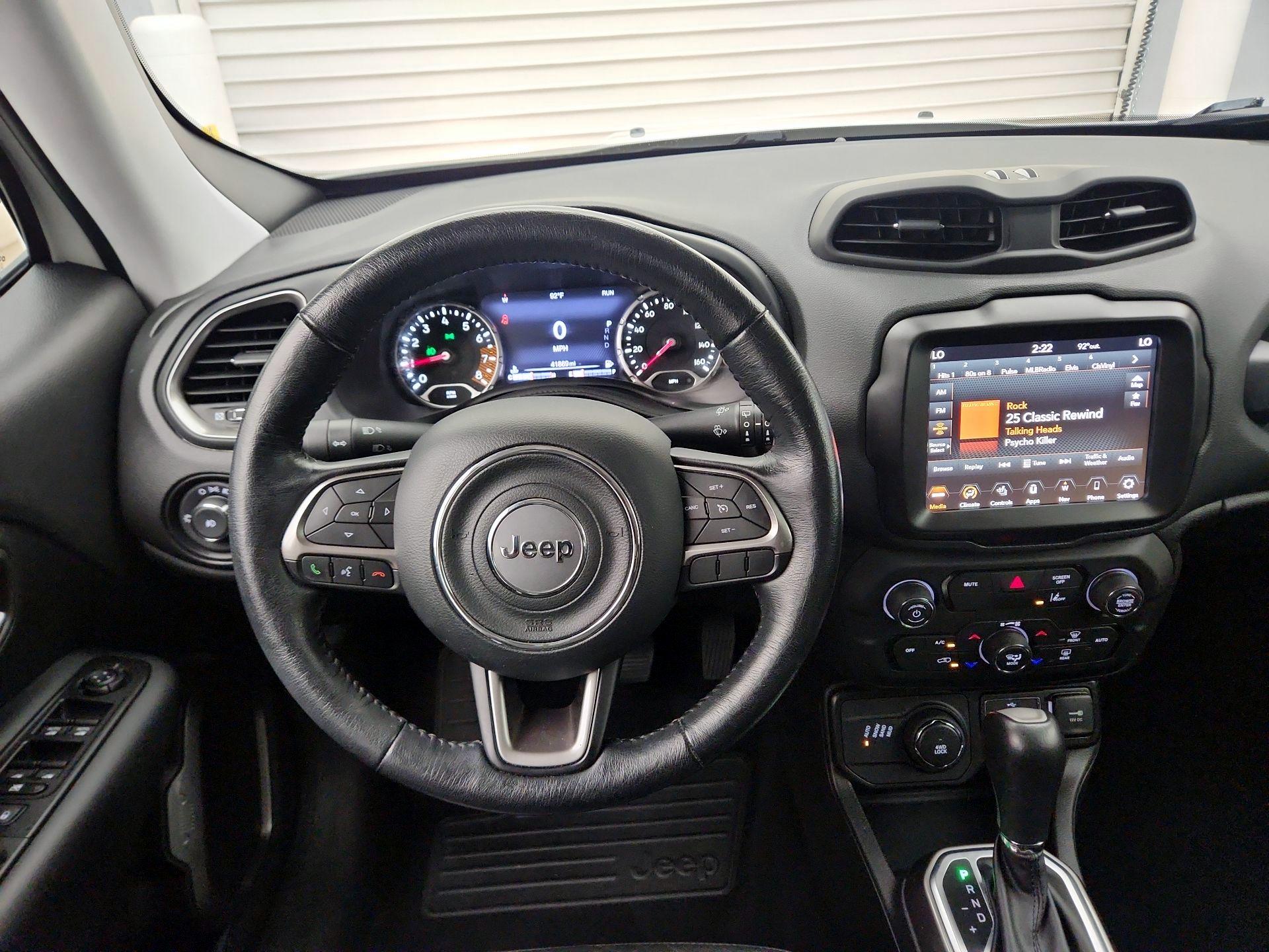 Thumbnail: 2021 Jeep Renegade - 10