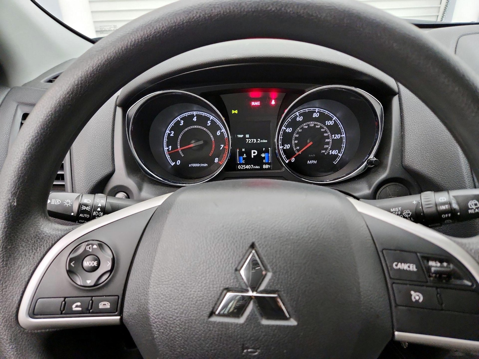 2025 Mitsubishi Outlander Sport ES - Photo 11