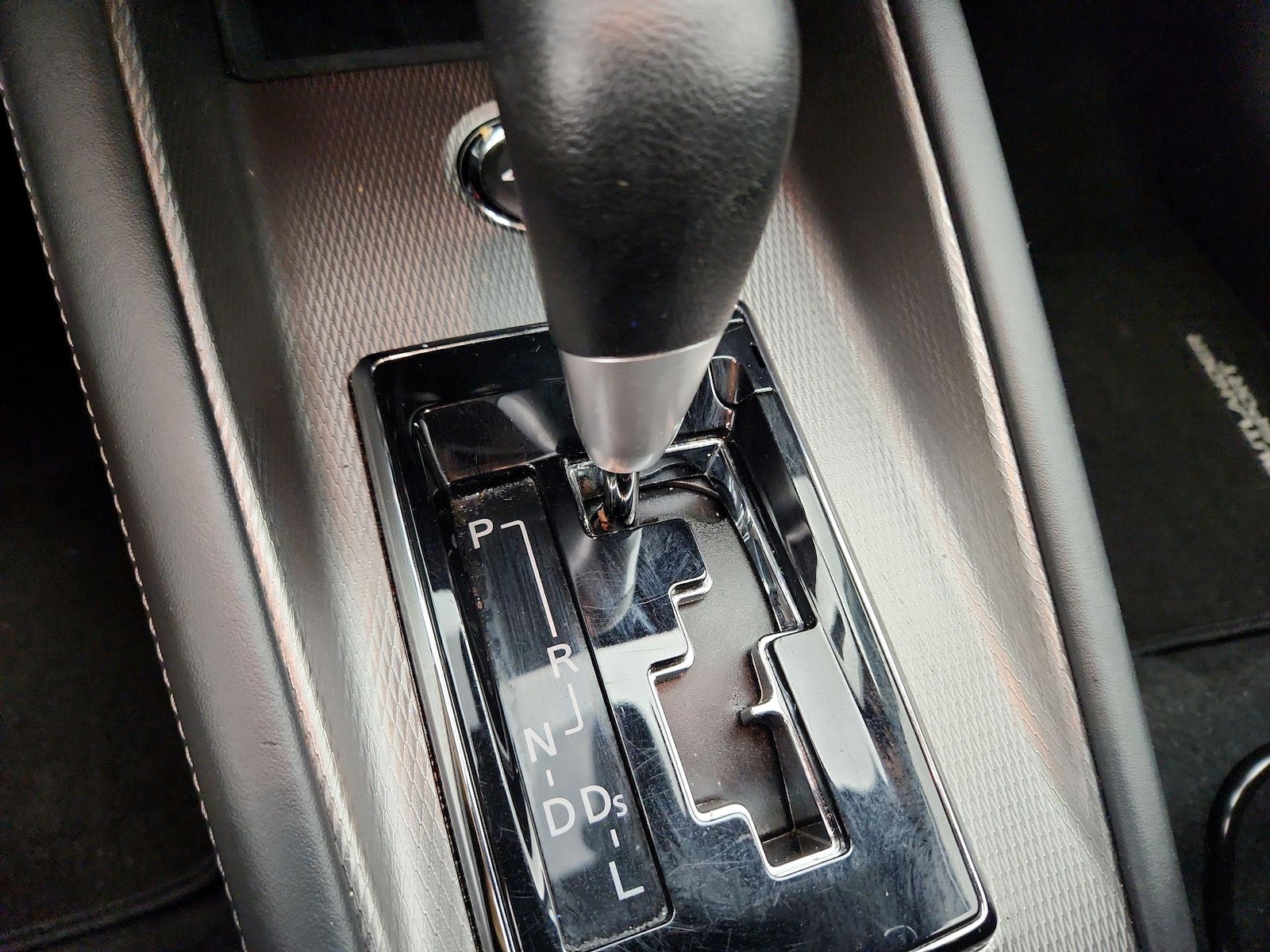 2025 Mitsubishi Outlander Sport ES - Photo 18