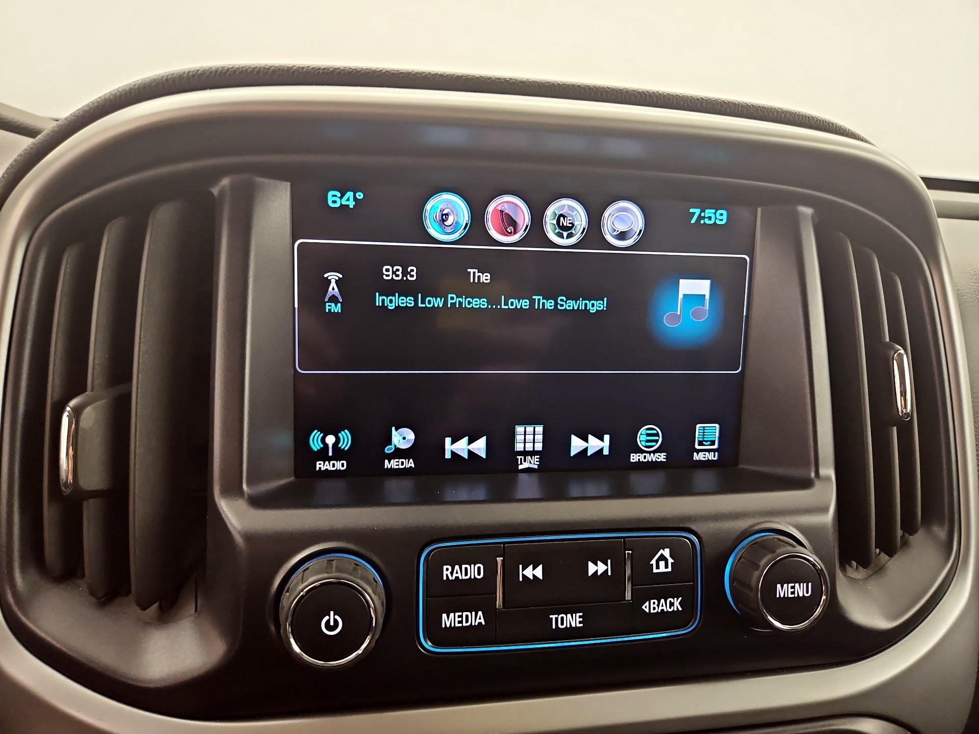 Thumbnail: 2016 Chevrolet Colorado - 16